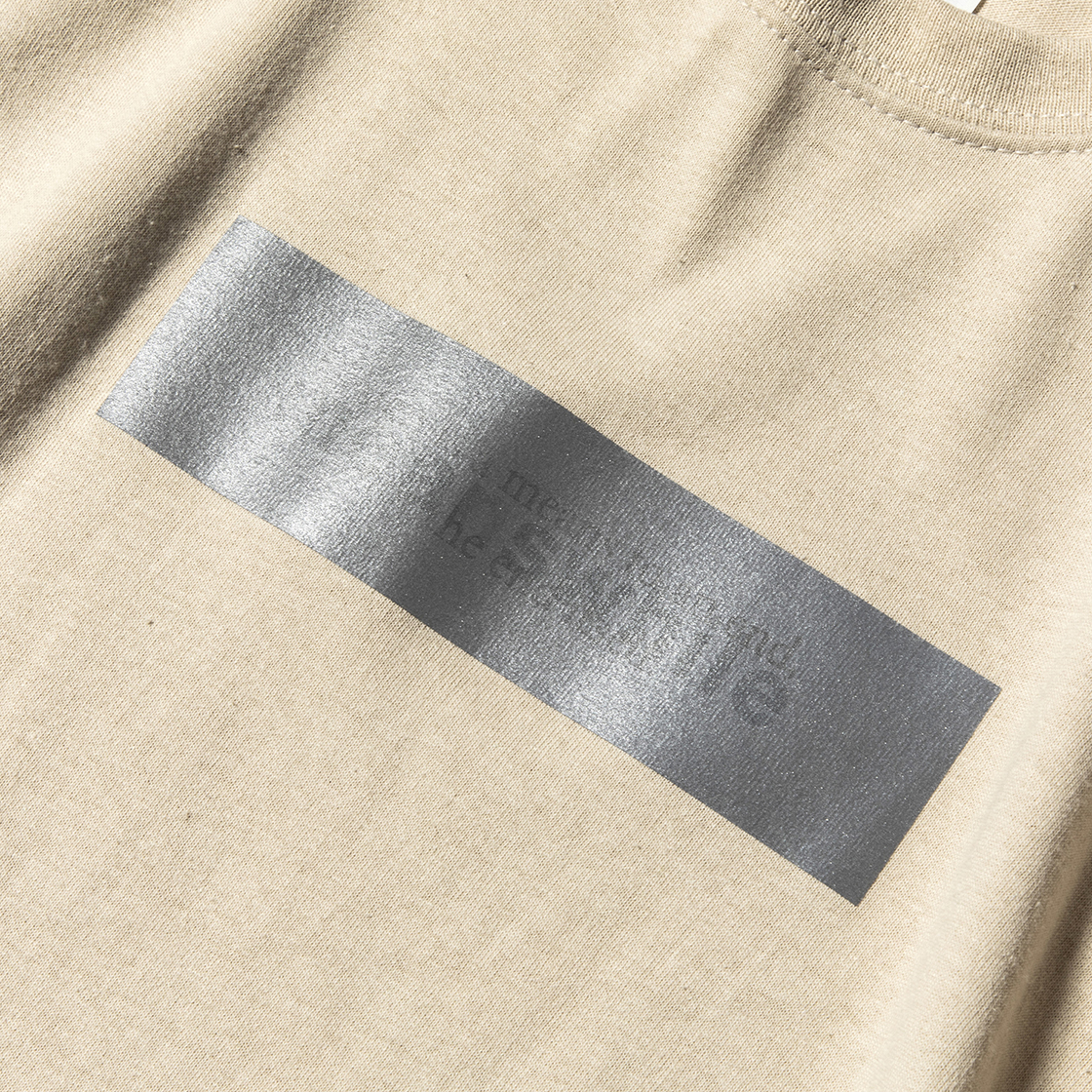 Lenticular Reflect Logo Tee Sand