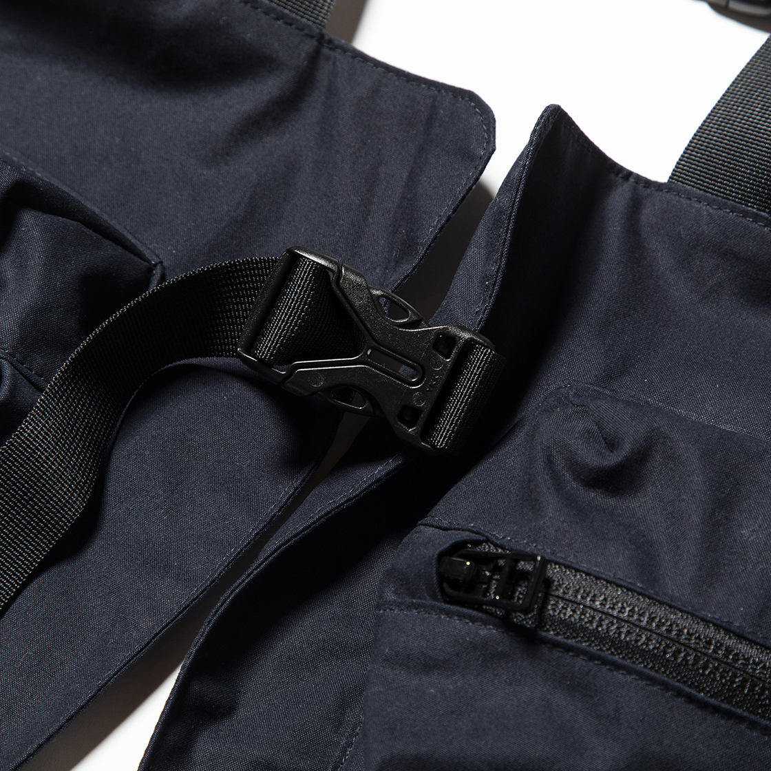 Split Luggage Vest Navy