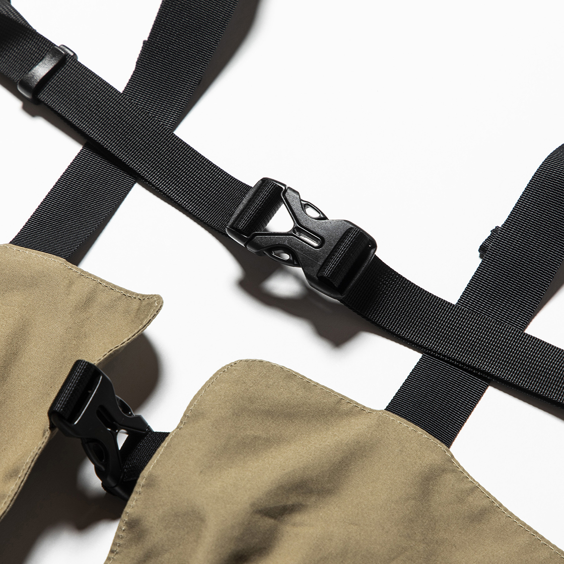 Split Luggage Vest Beige