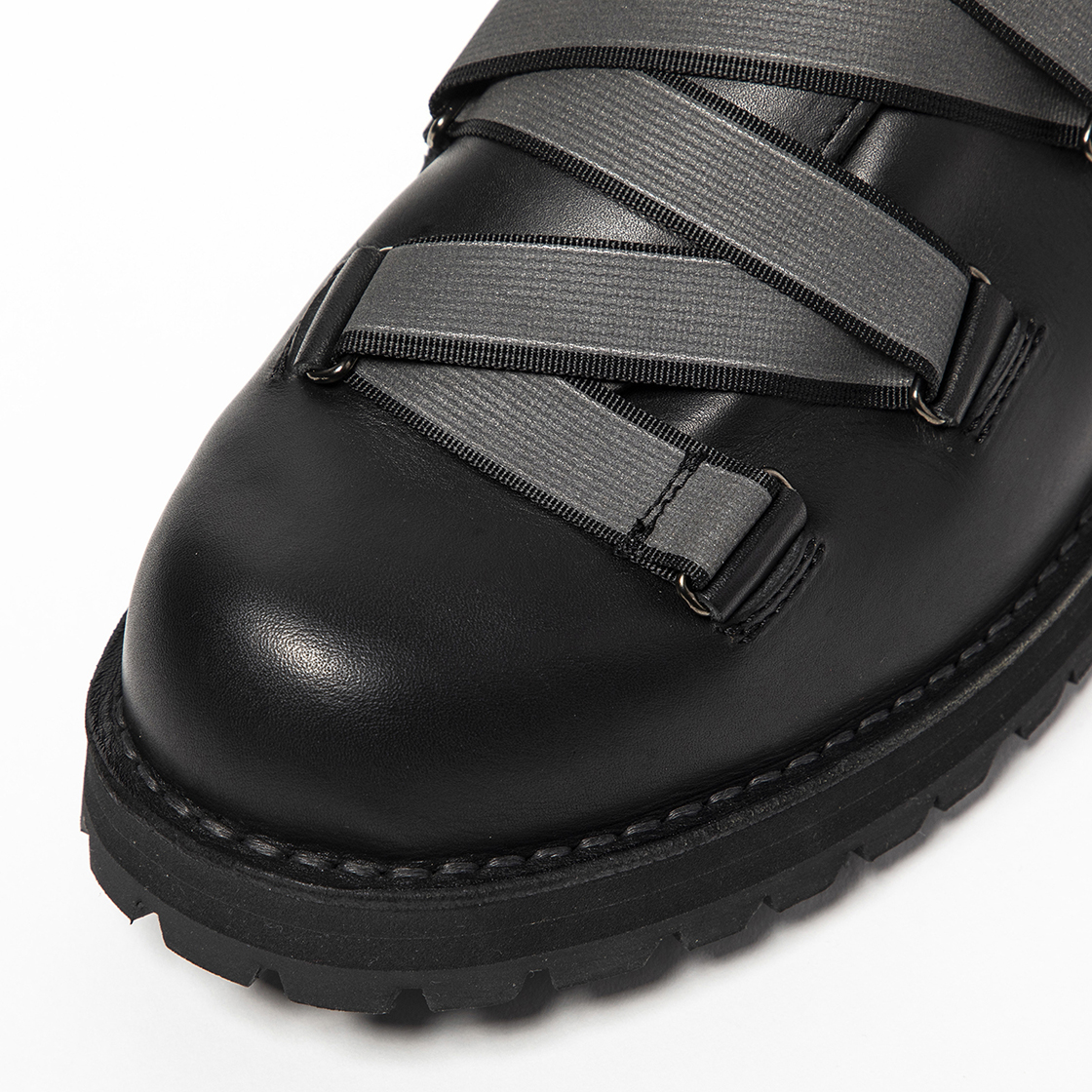 Danner Mountain “Harness” Midnight/Reflect