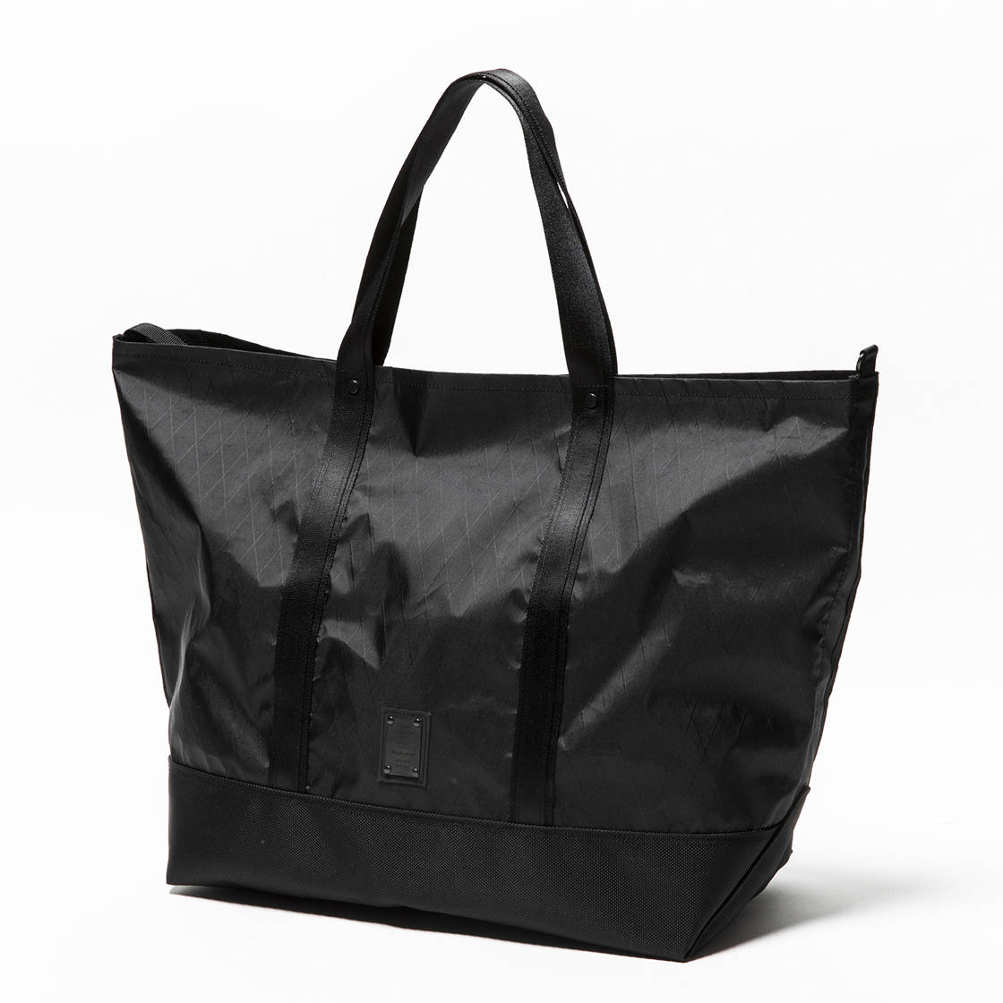 X-Pac™ “TOTE” x master-piece