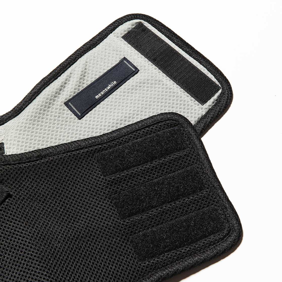 Activist Mesh Neck Warmer Off Black