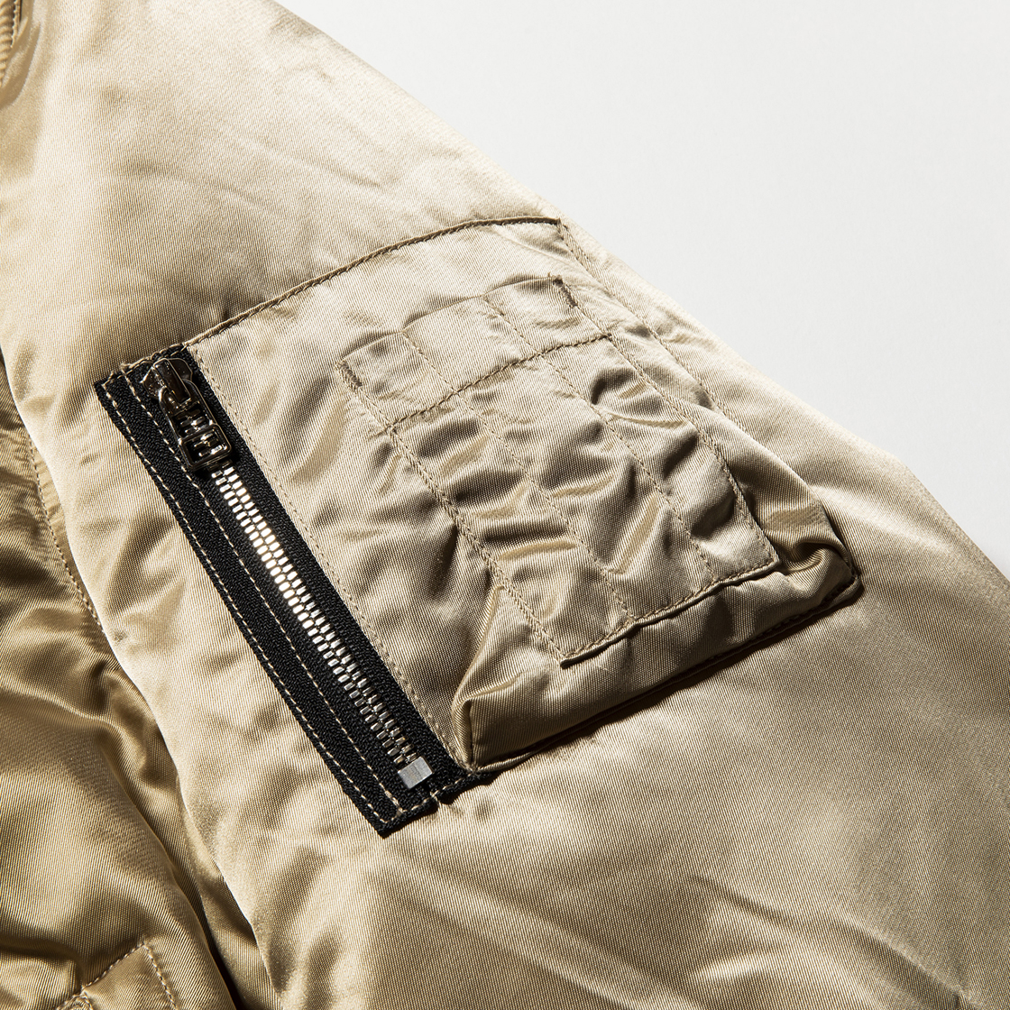 Loop Zip MA1 Beige