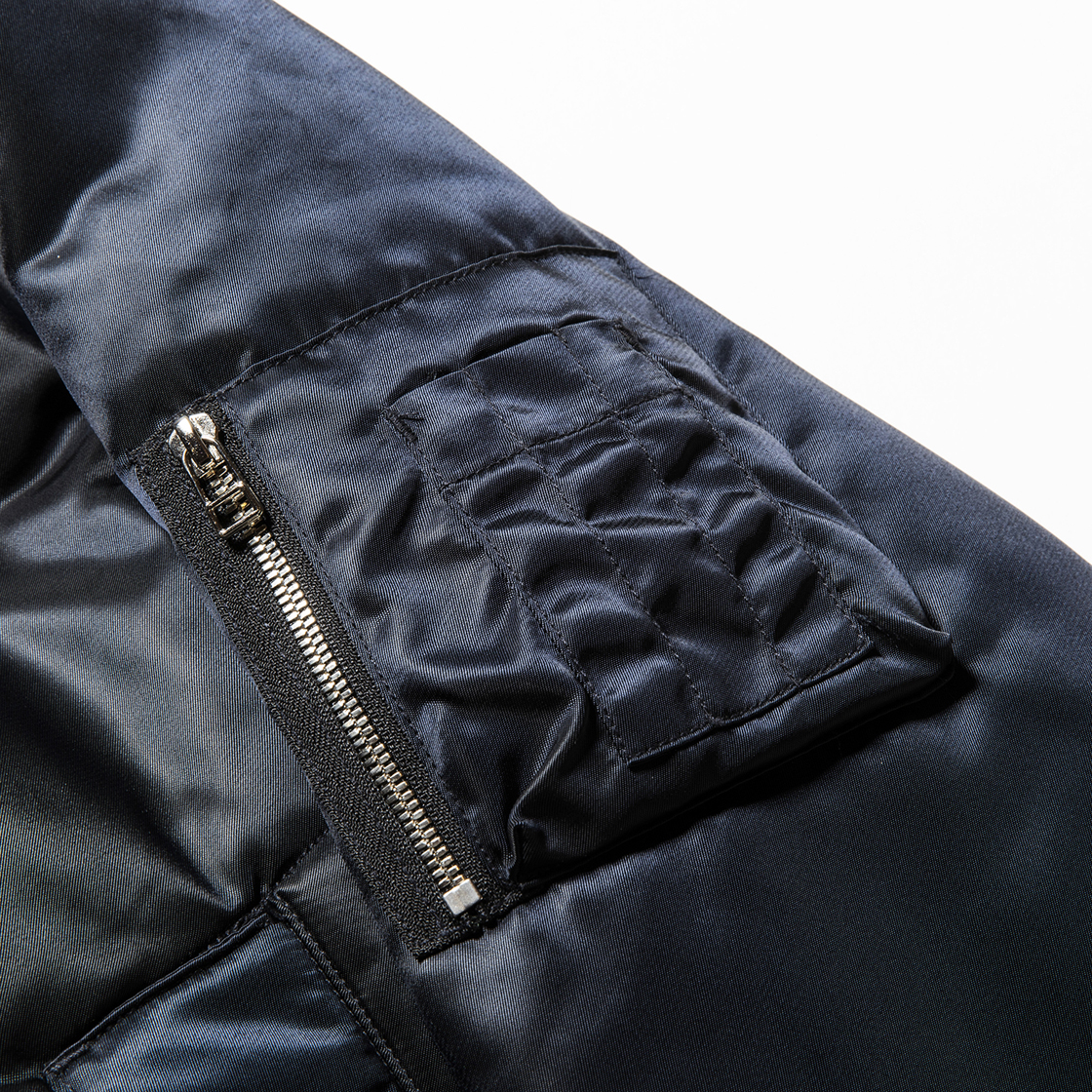 Loop Zip MA1 Navy