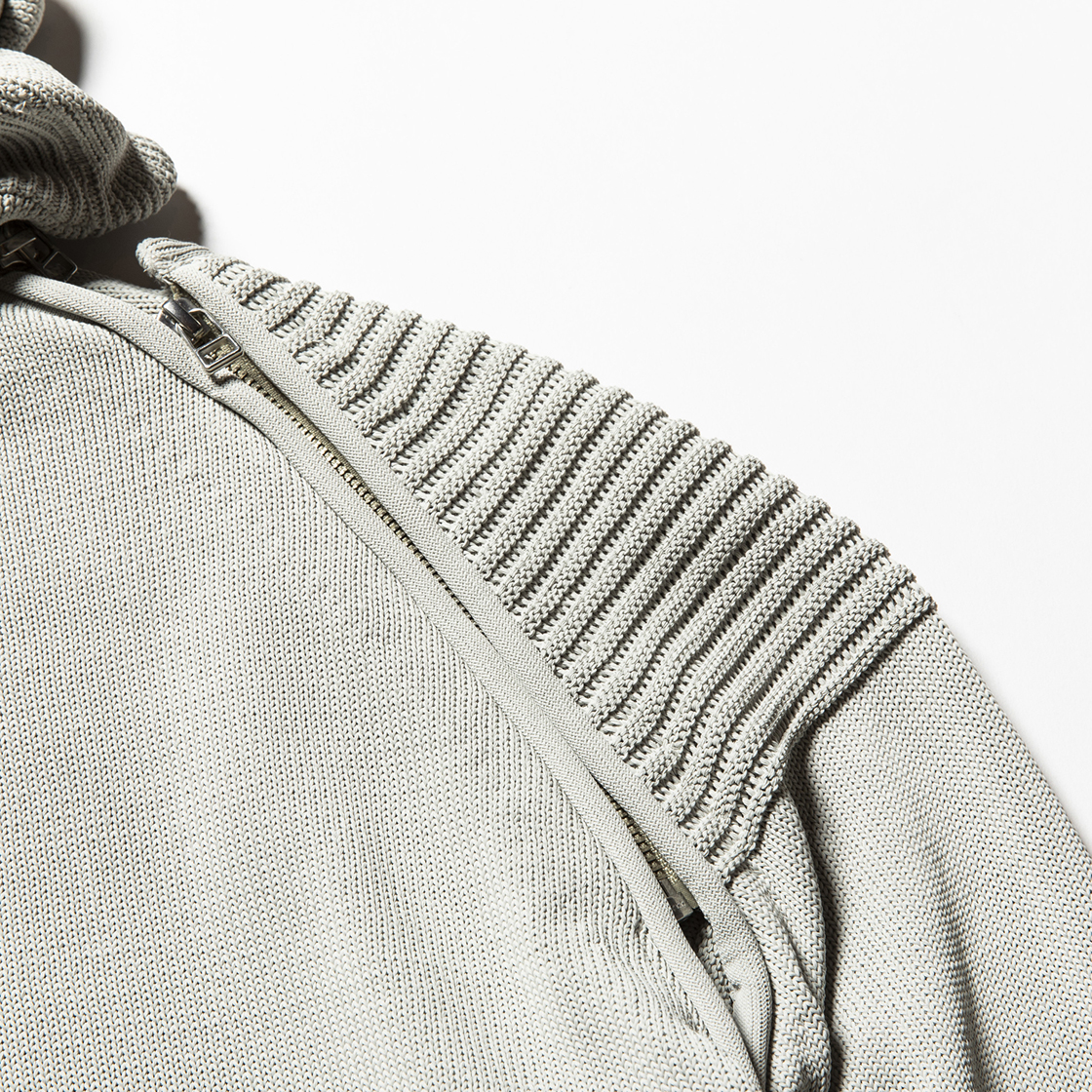 Water-Repellent Detachable Knit Platinum