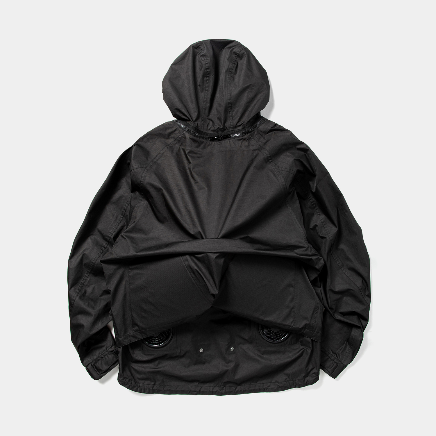 Air Circulation System Rain Jacket / Off Black