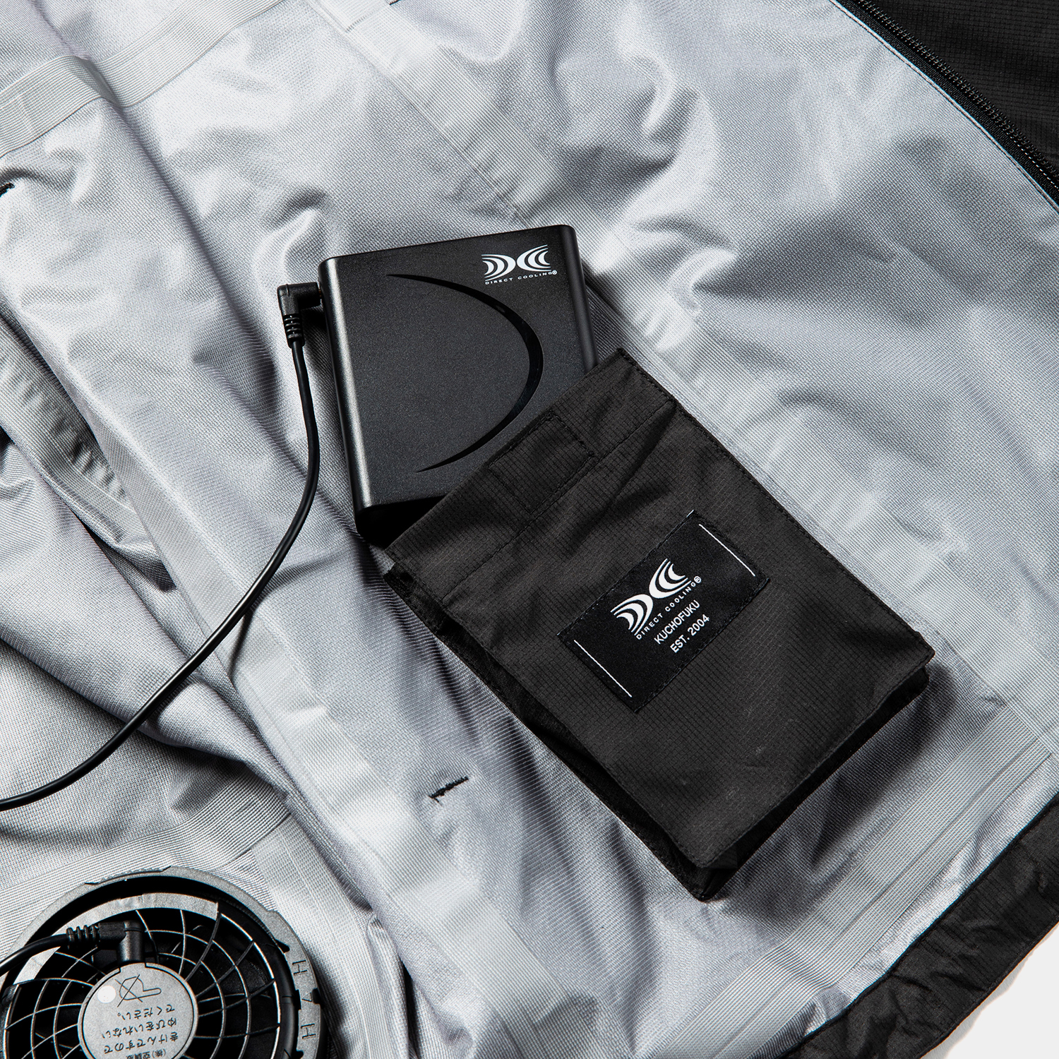 Air Circulation System Rain Jacket / Off Black