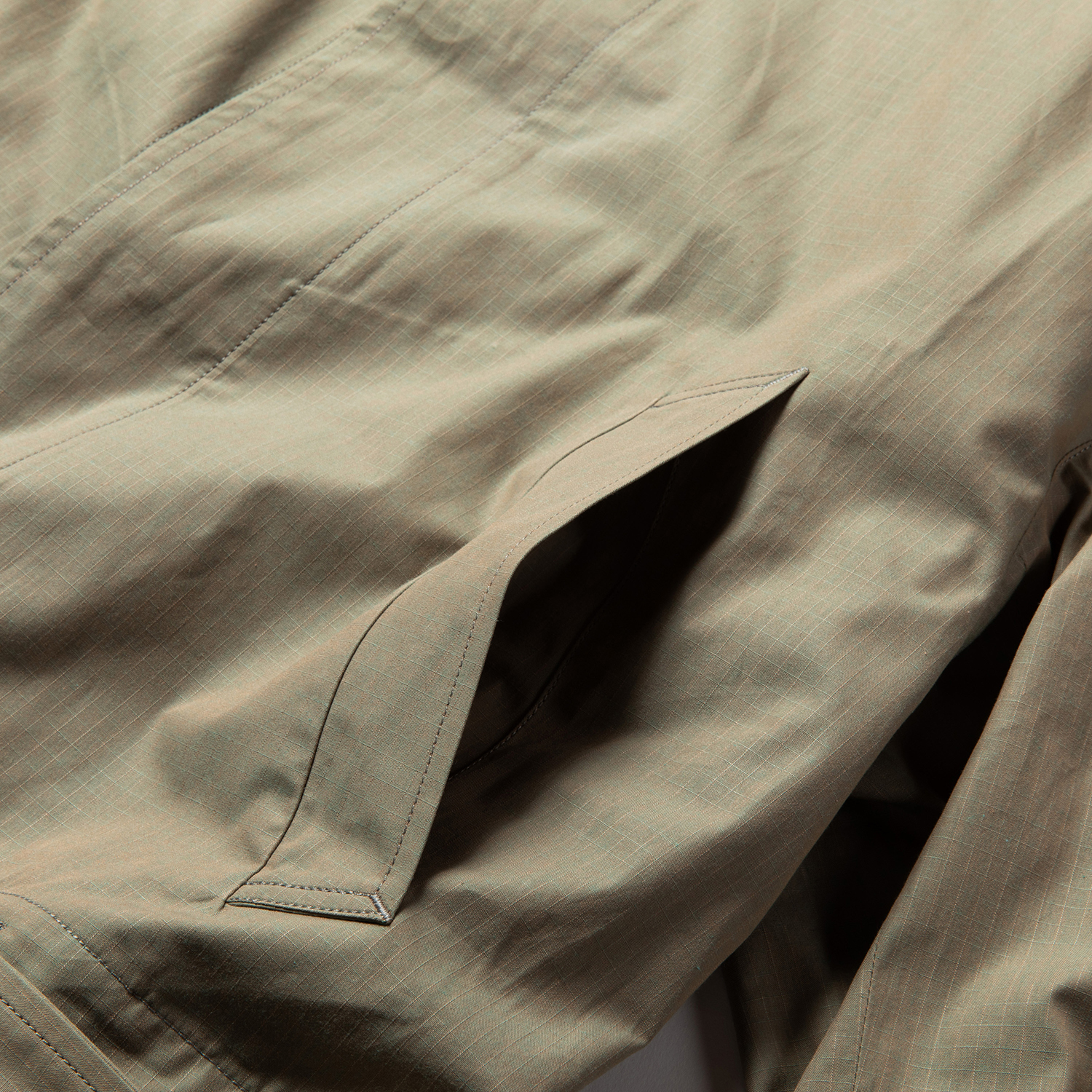 Iridescent Split Over Coat / Khaki