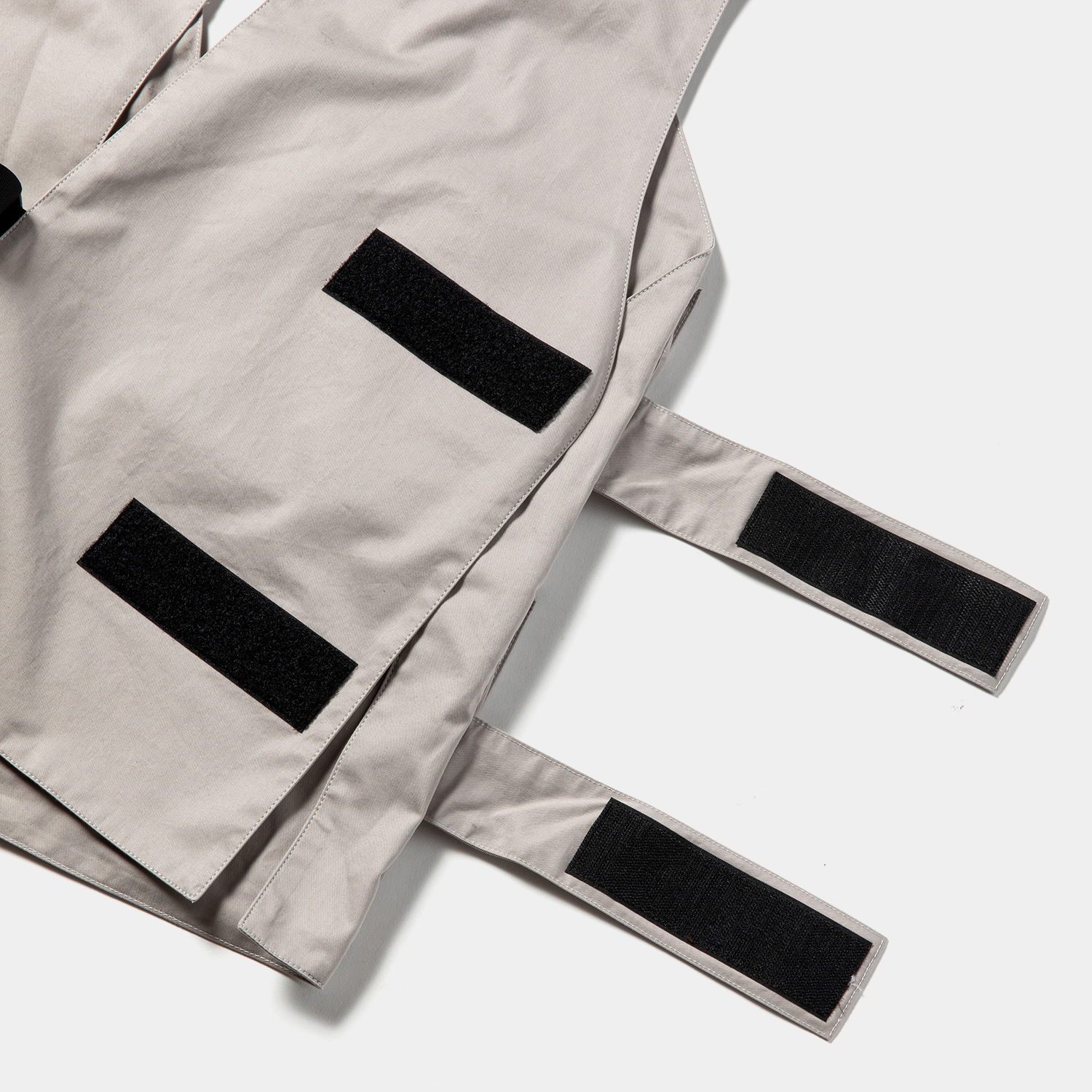 High Density Gabardine Split Vest / Grey