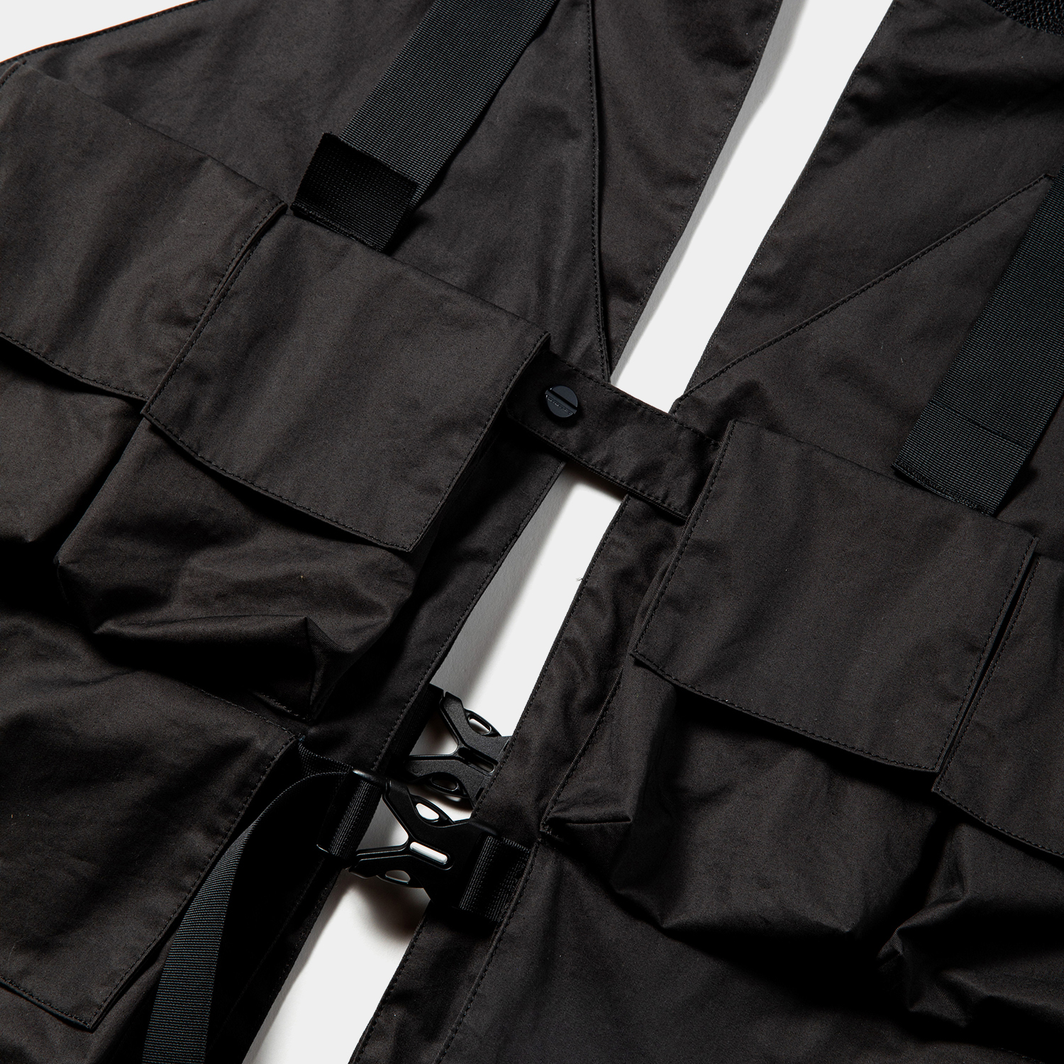 High Density Gabardine Split Vest /Off Black