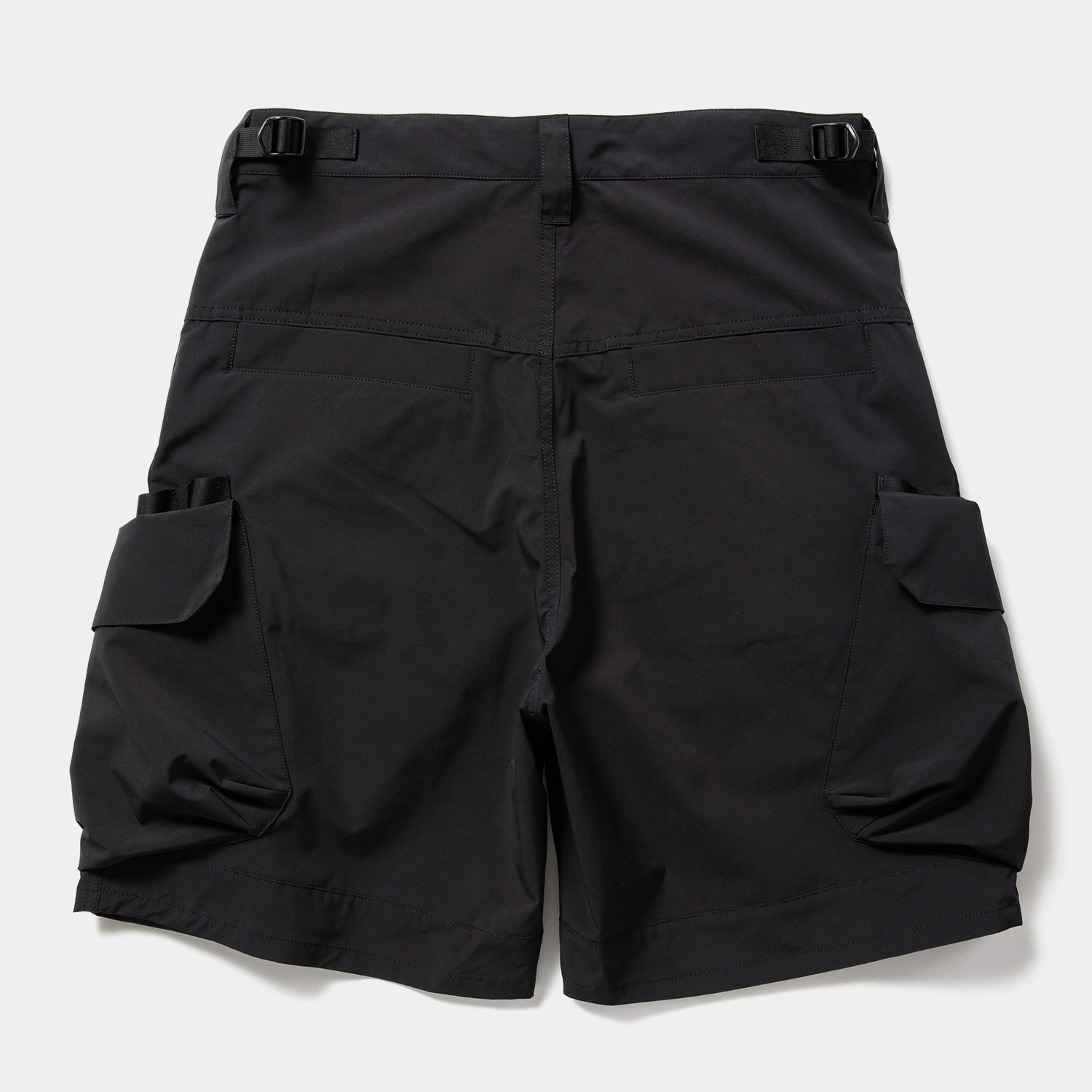Luggage Cargo Shorts / Off Black