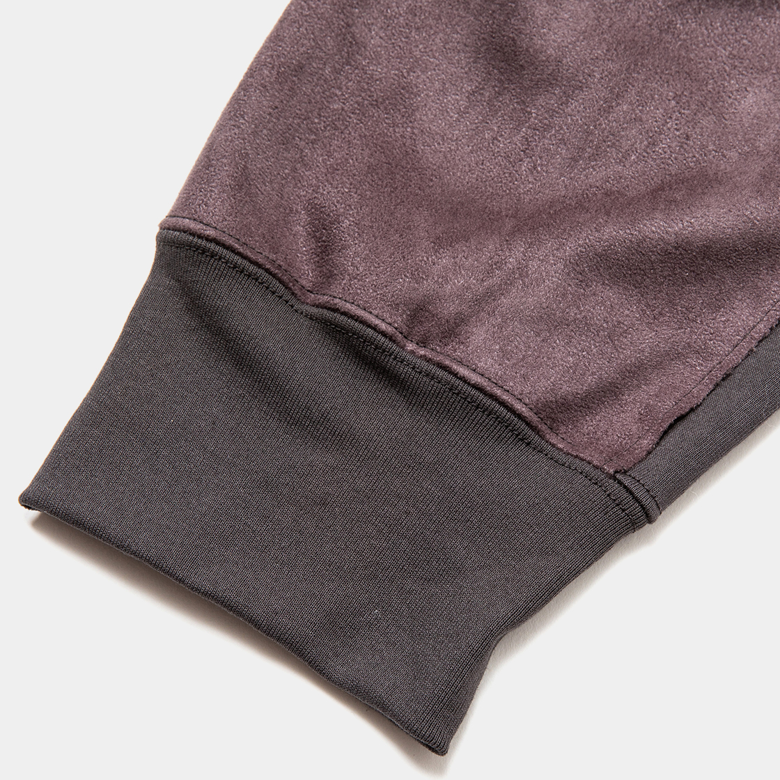 Split Yoke Sleeve L/S Tee / Charcoal