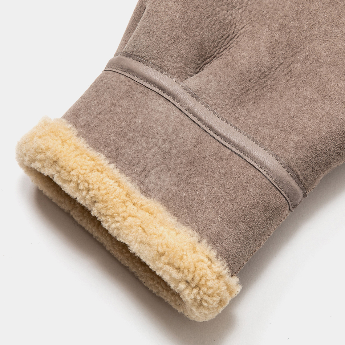 Retro Mouton B3 / Ash Grey