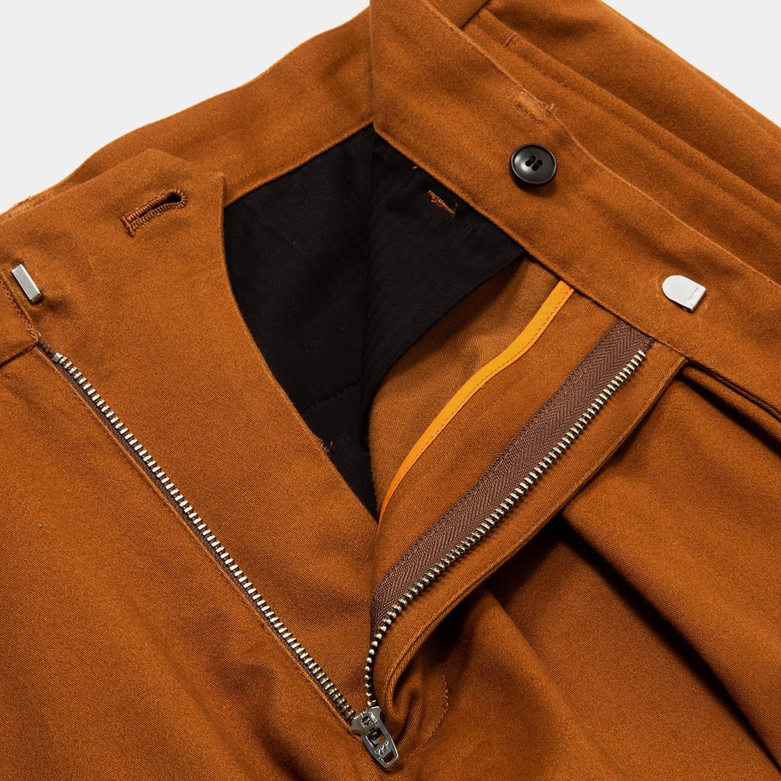 Satin Flannel Blur Trouser / Brown