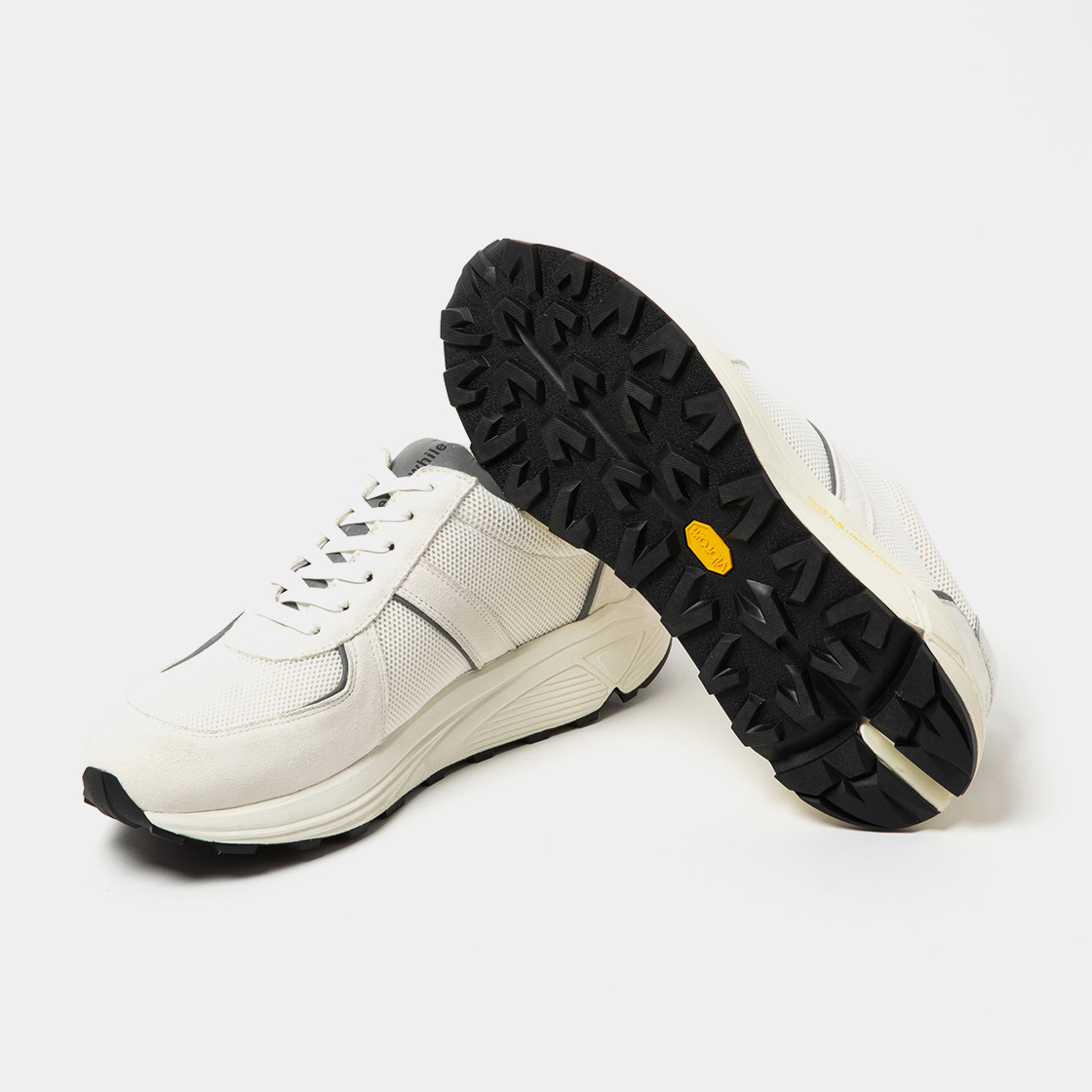 Neutral Runner / Snow