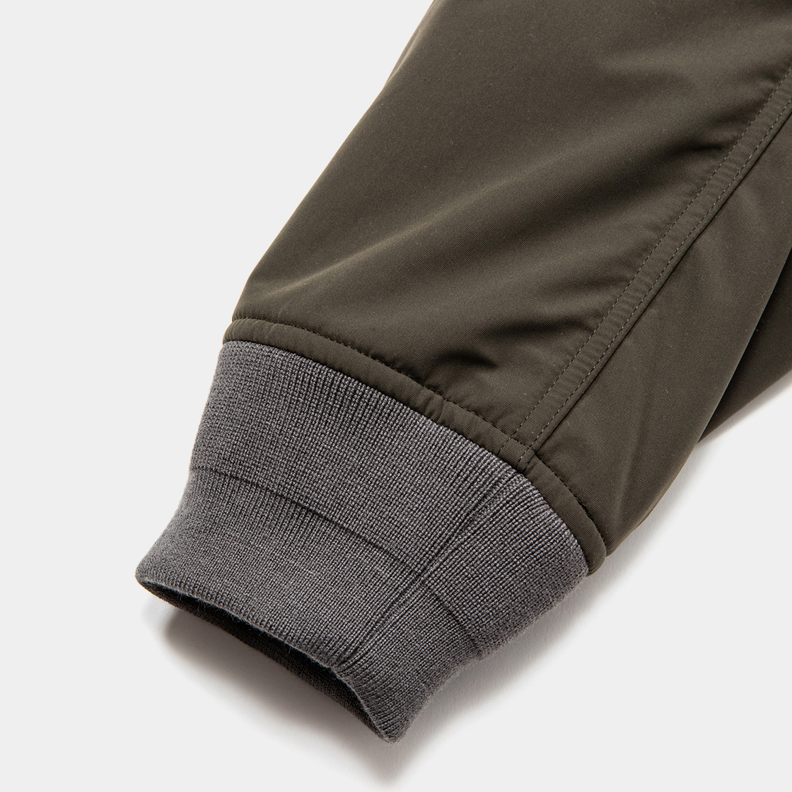 Loop Zip MA1 / Khaki