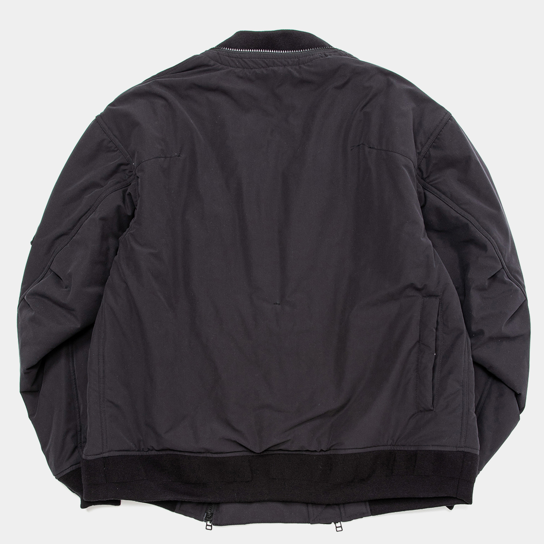 Loop Zip MA1 / Off Black