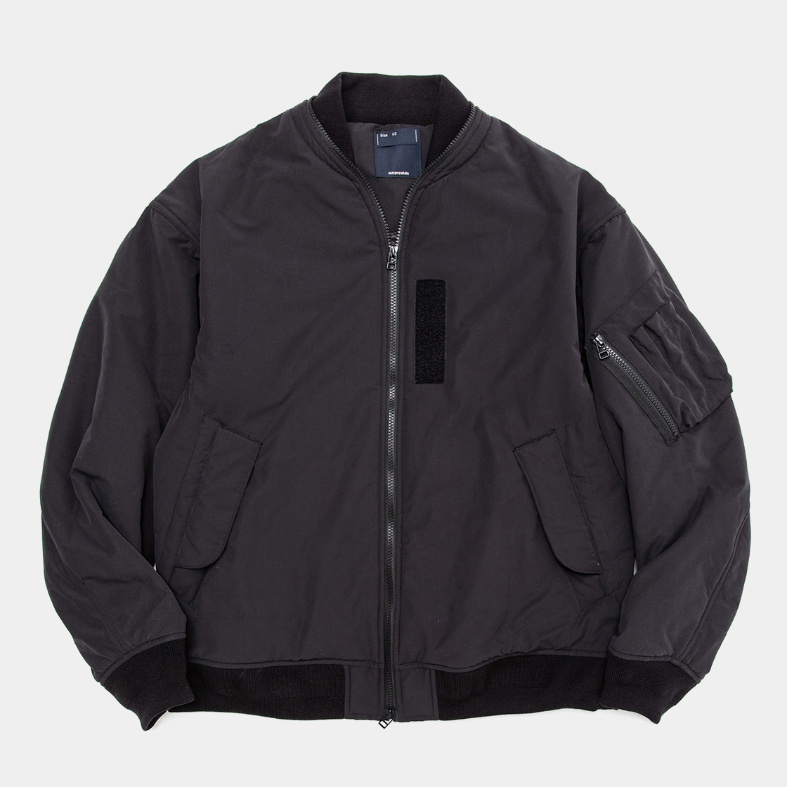 Loop Zip MA1 / Off Black