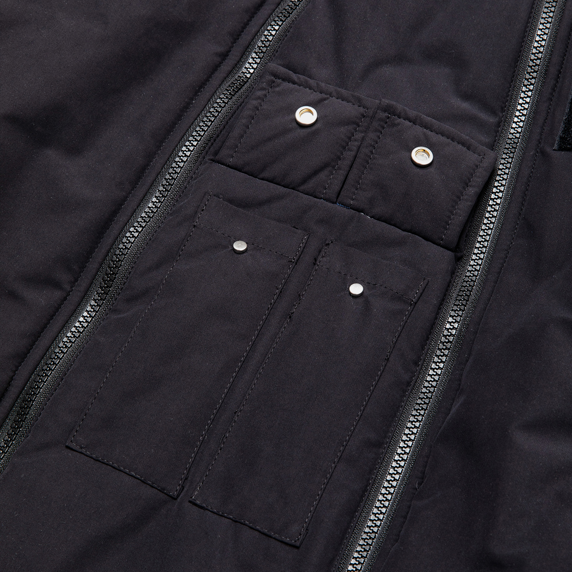 Loop Zip MA1 / Off Black