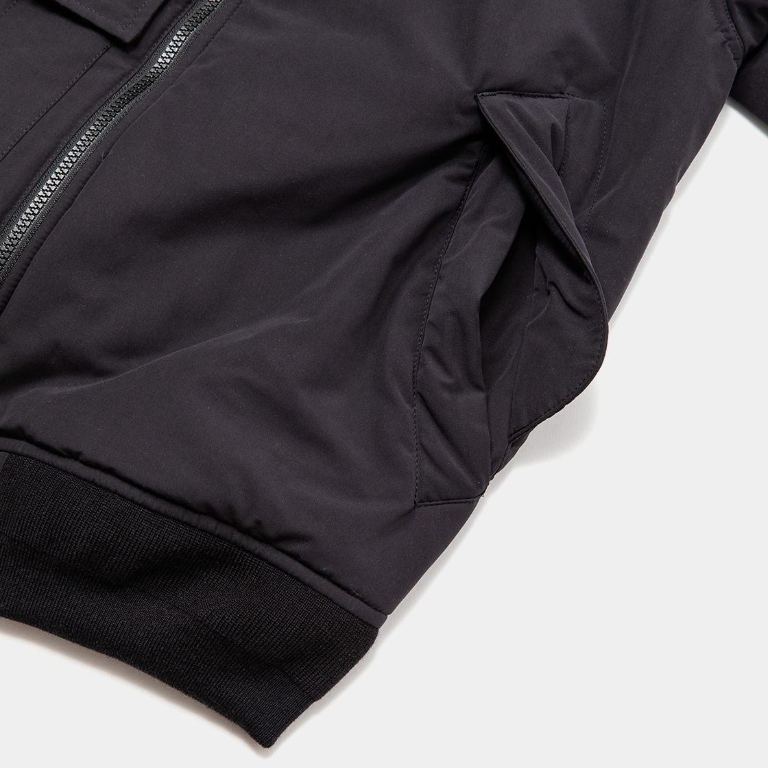 Loop Zip MA1 / Off Black