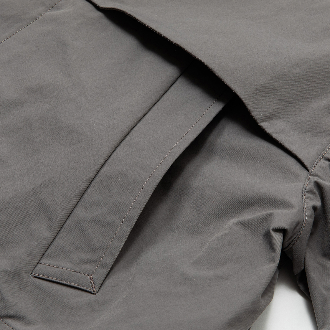 Crisp Split Overcoat / Grey