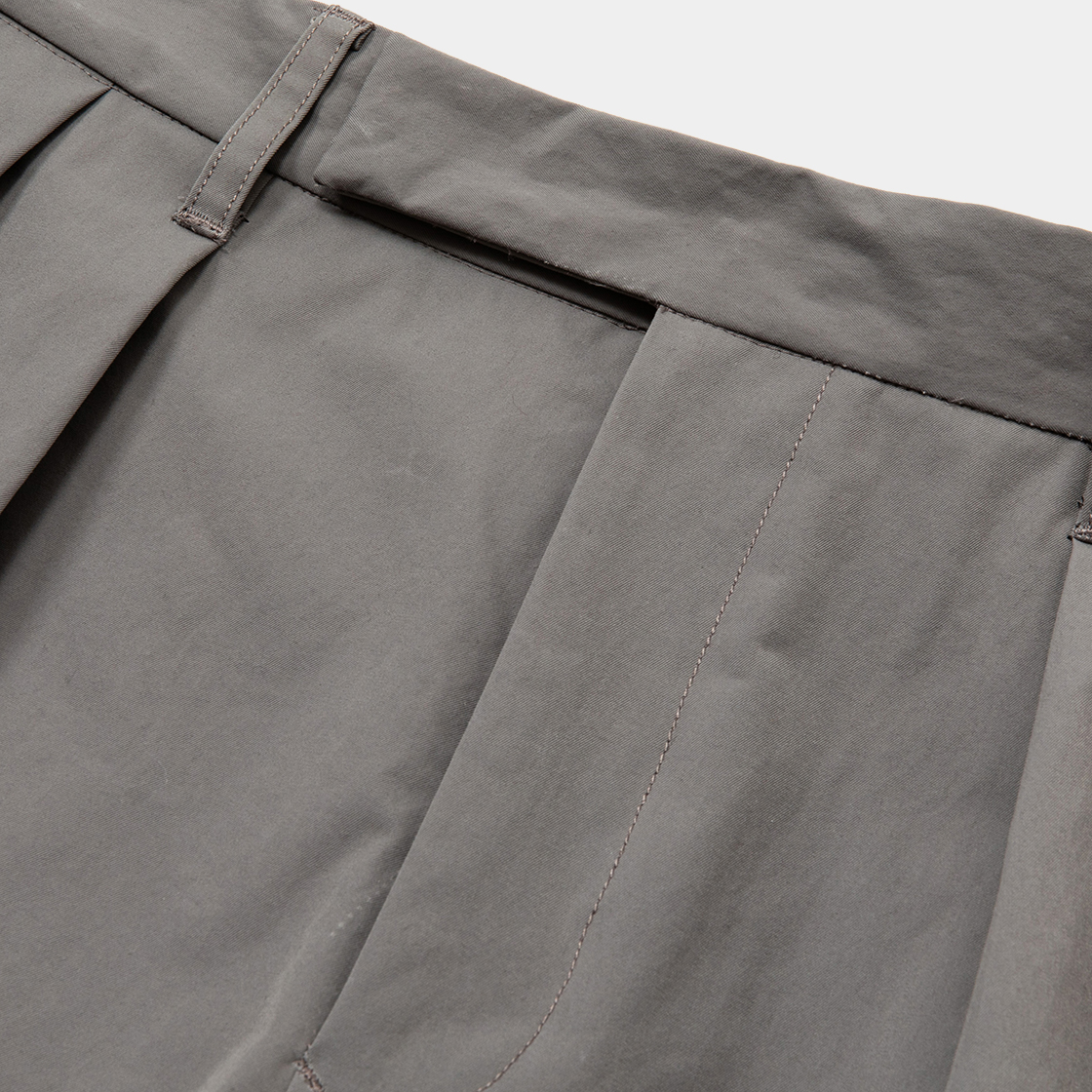 Crisp Blur Trouser / Grey