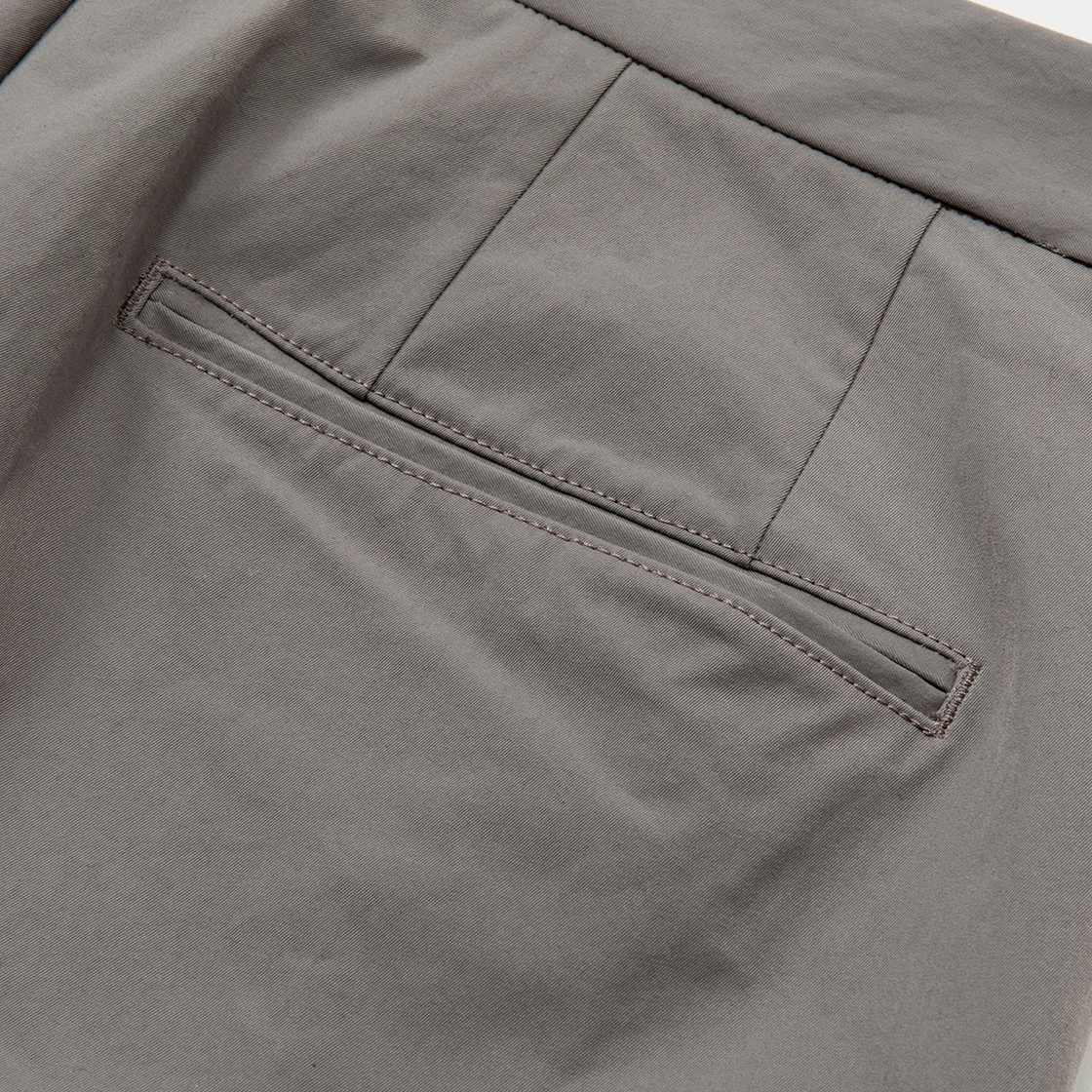 Crisp Blur Trouser / Grey