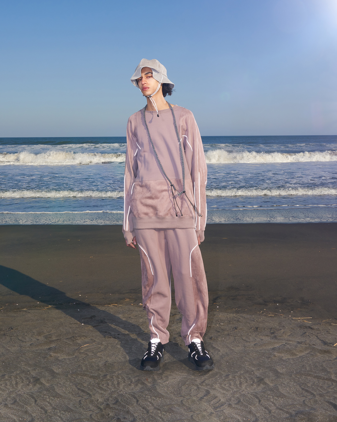 2021 AUTUMN/WINTER COLLECTION