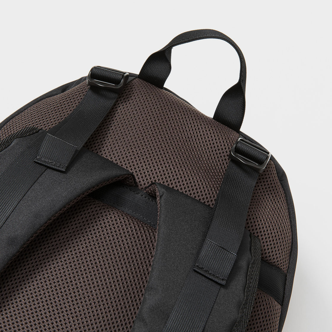 Cordura® Nylon Daypack “Common” / Off Black