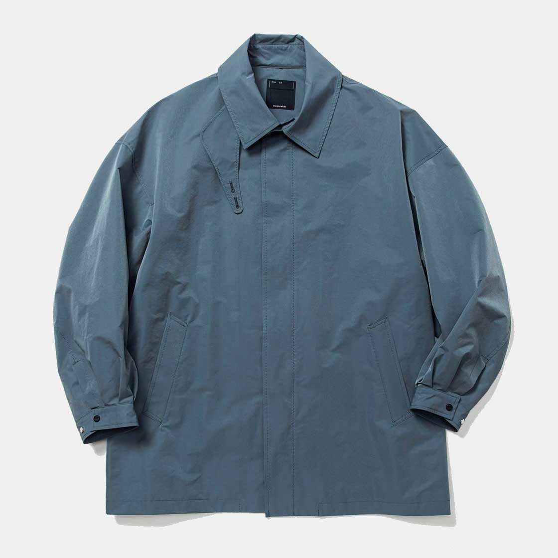 Crisp Nylon Over Short Coat / Blue Grey