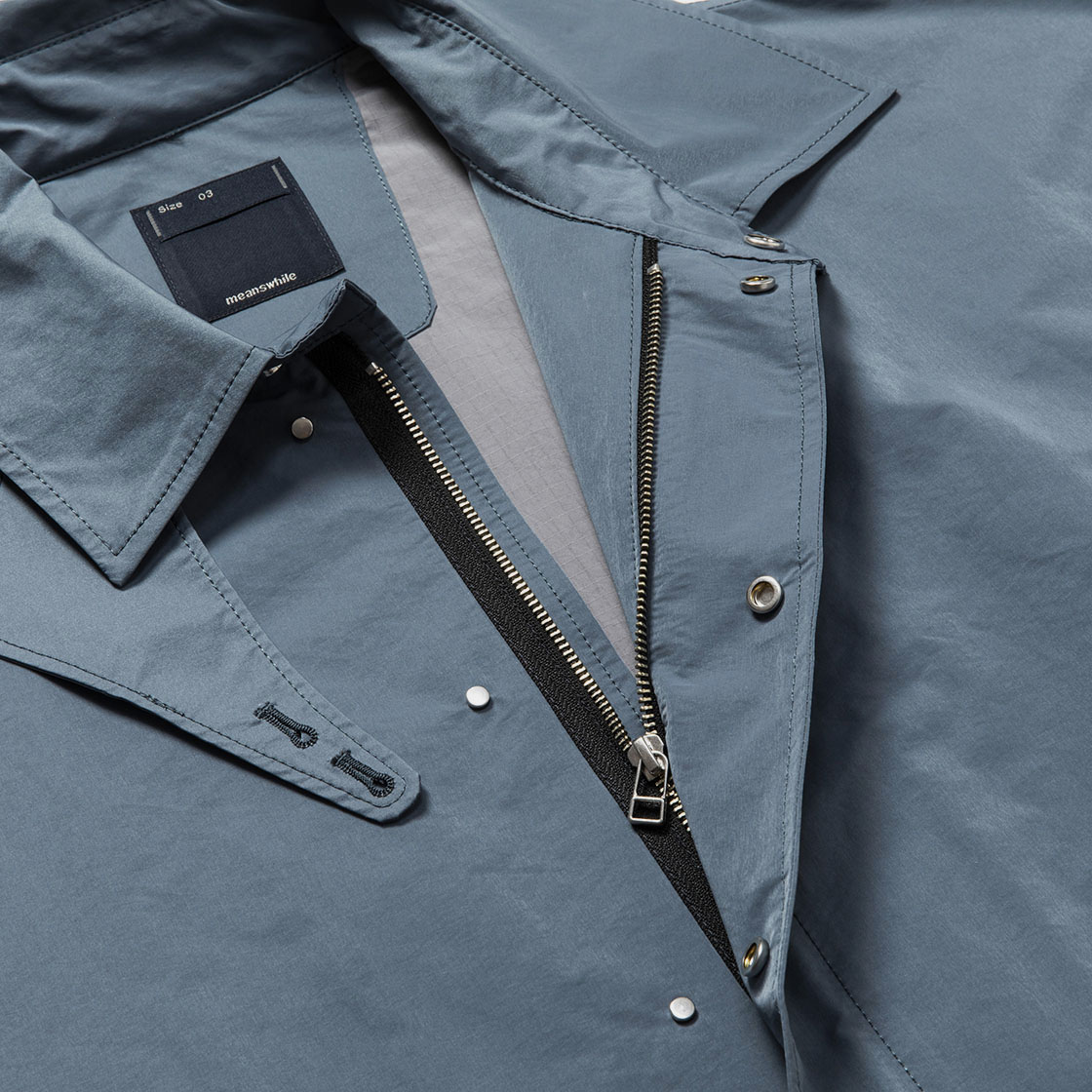 Crisp Nylon Over Short Coat / Blue Grey