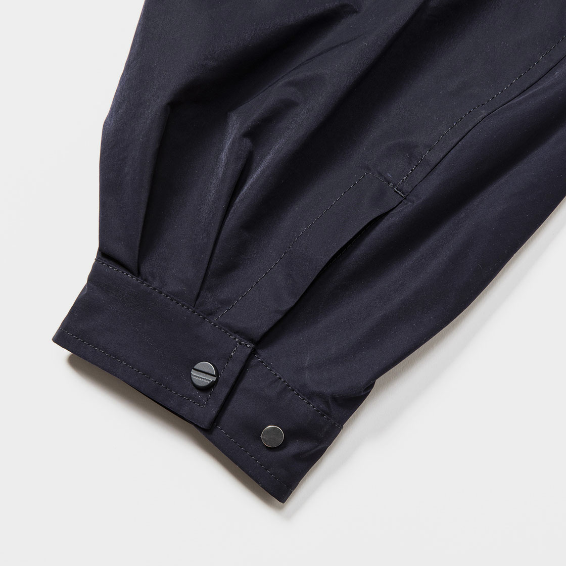Crisp Nylon Over Short Coat / D.Navy