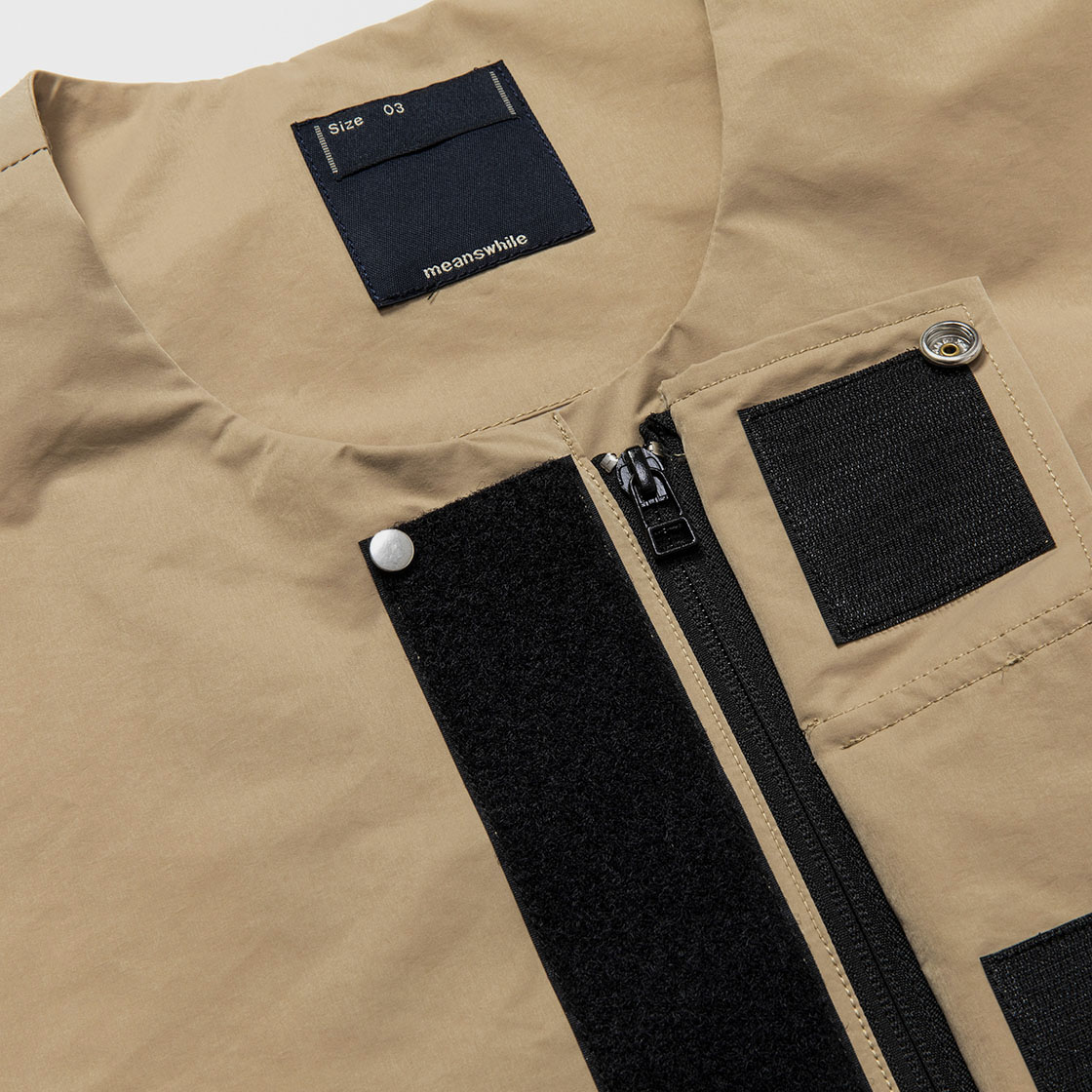 Crisp Nylon Body Armor Vest / Beige