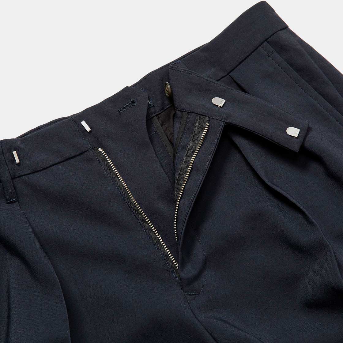 Blur Trouser / Navy