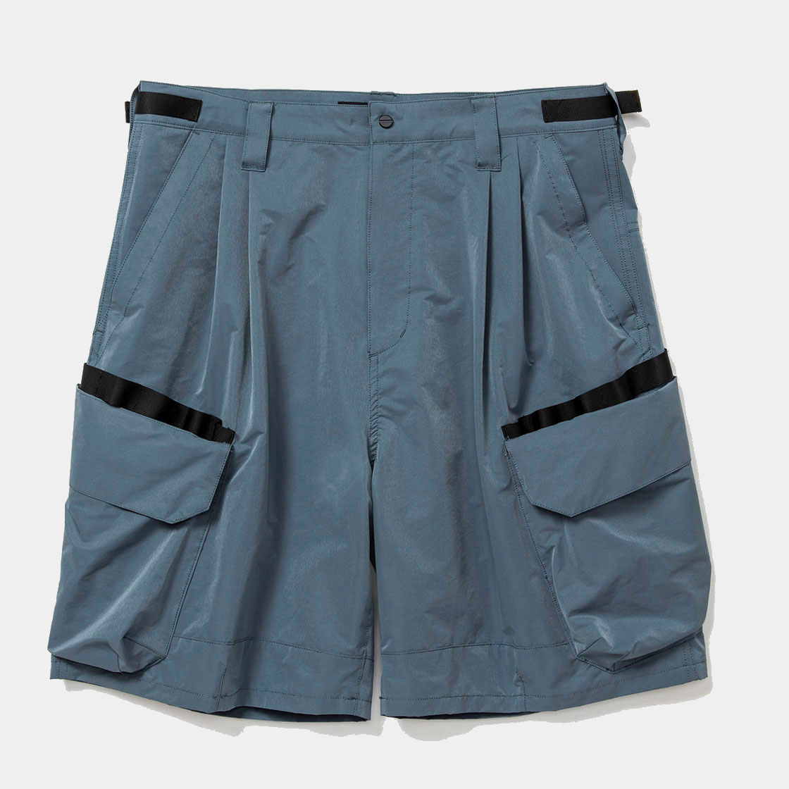 Crisp Nylon Luggage Cargo Shorts / Blue Grey