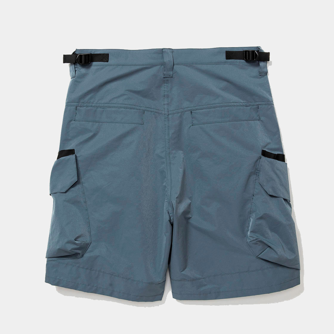Crisp Nylon Luggage Cargo Shorts / Blue Grey