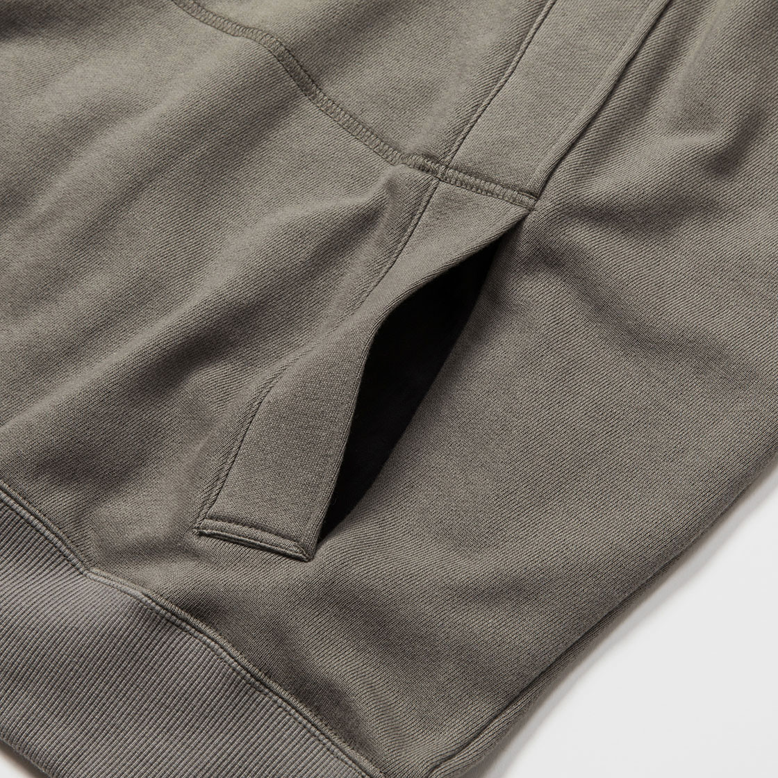 Half Zip Hoodie / Grey