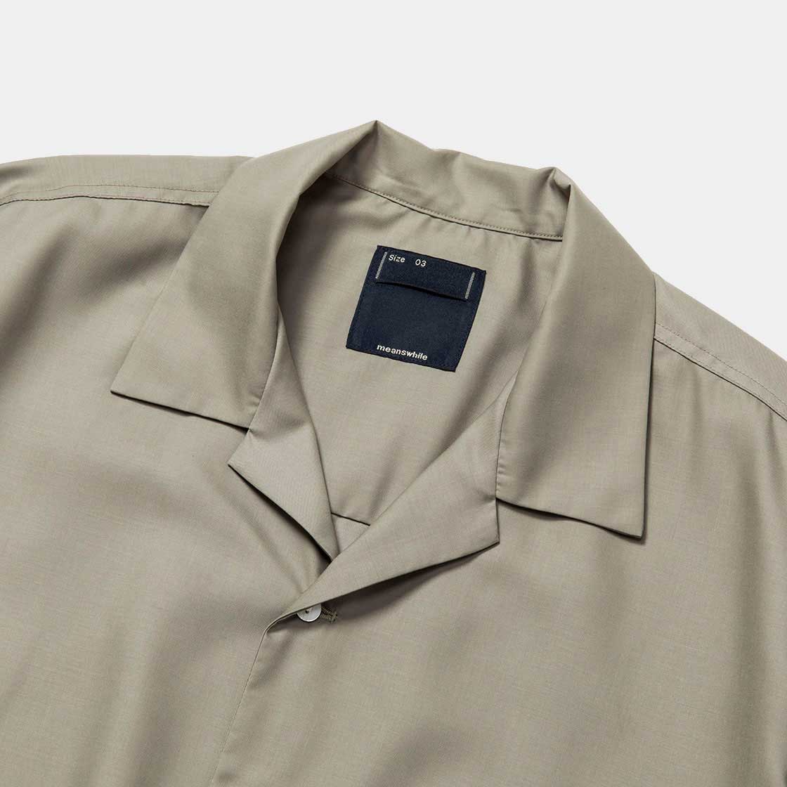 Side Slit Open Collar SH / Olive