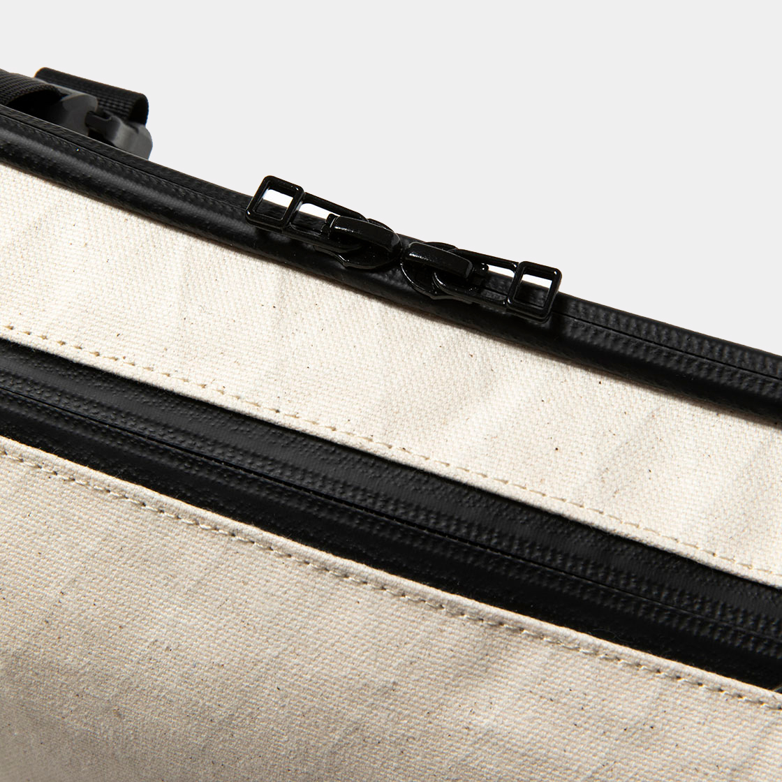X-Pac™ Canvas Chest Bag / Ivory