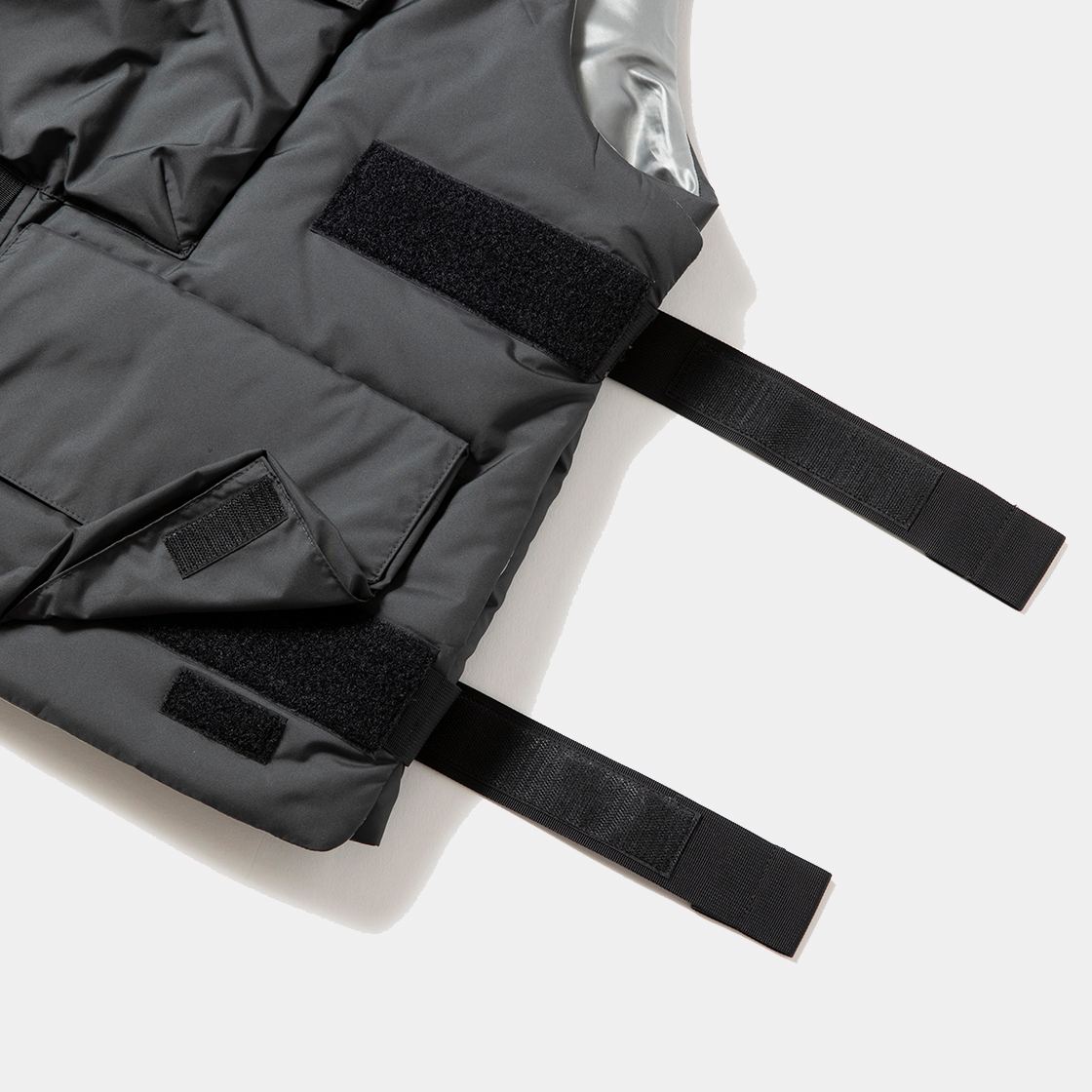 Padding Body Armor Vest / Graphite