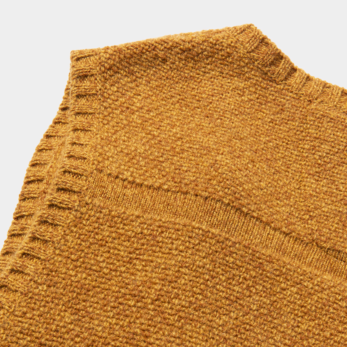 Knit Luggage Vest / Mustard