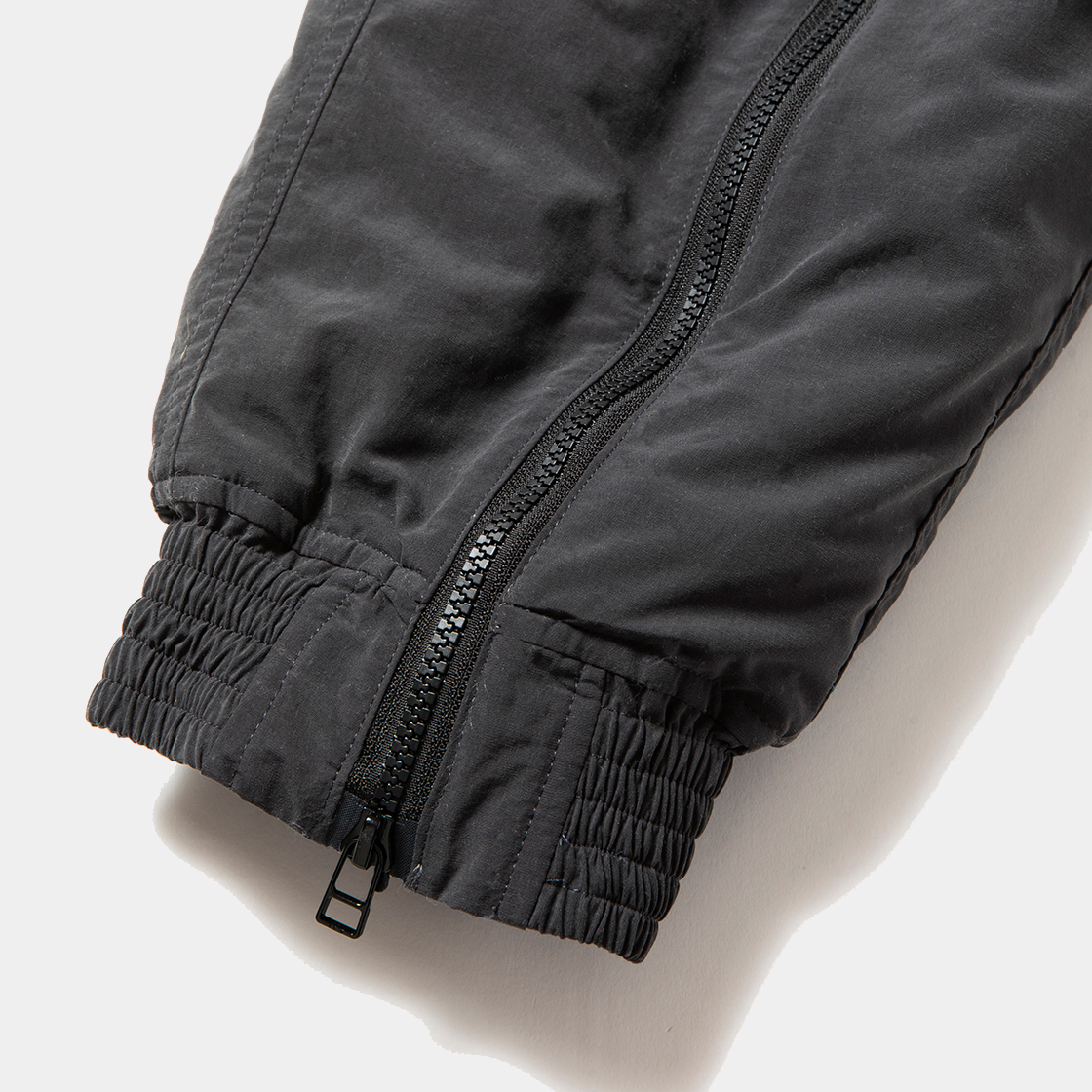 Padding Flight PT / Lamp Black