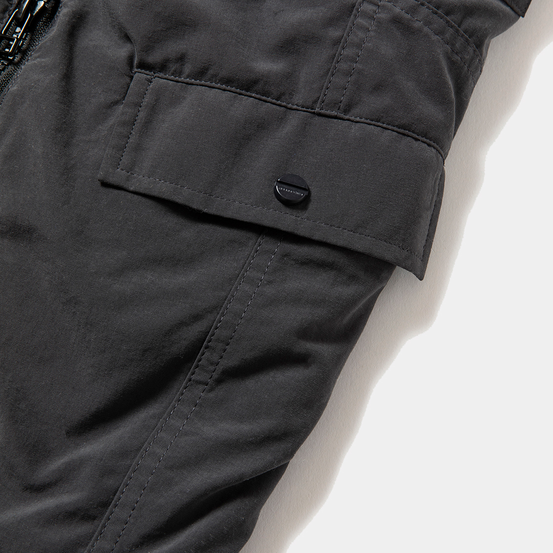 Padding Flight PT / Lamp Black