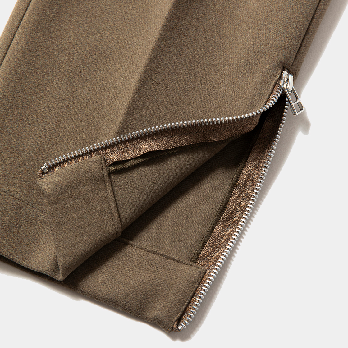 Zip Comfort Slacks / Brown