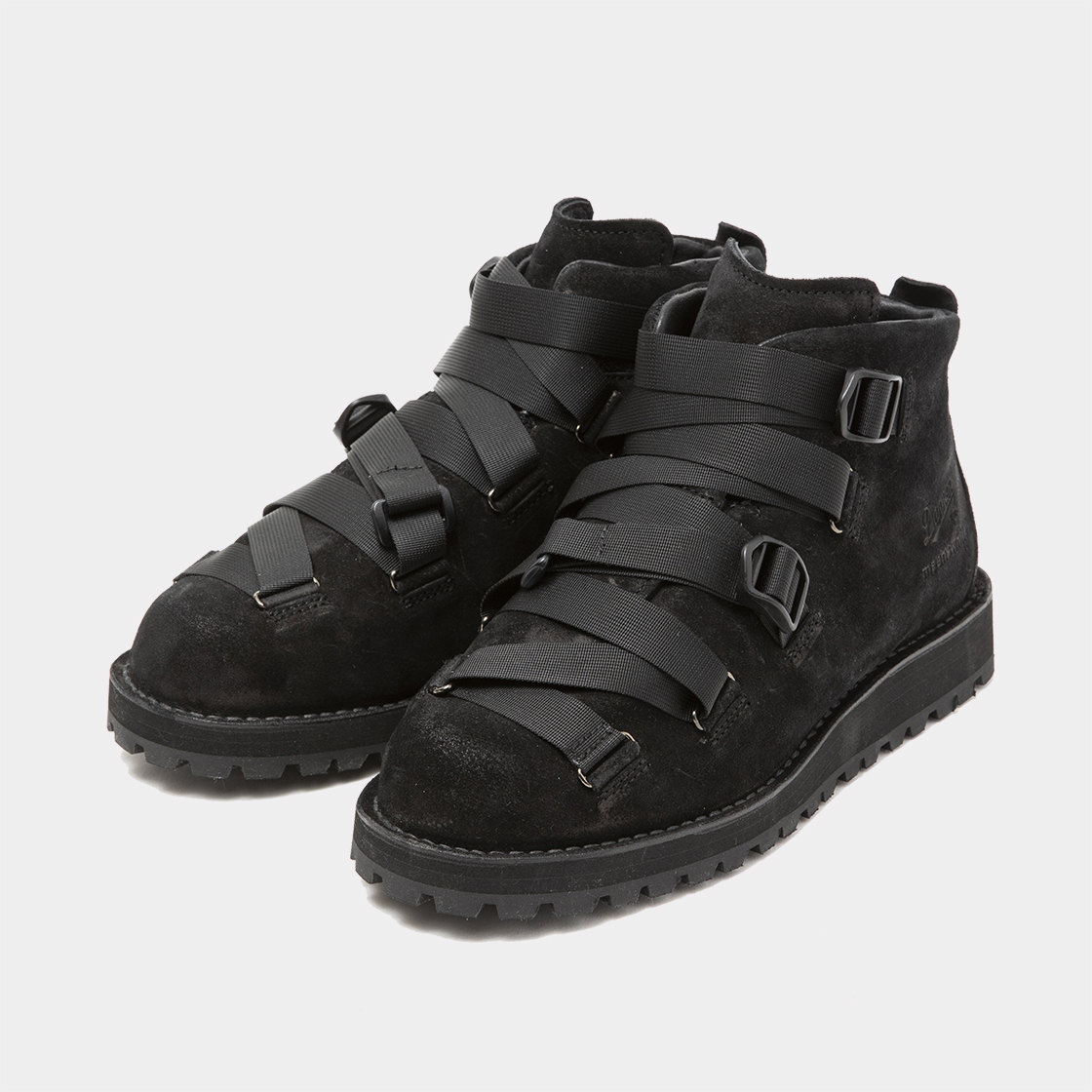 Danner Mountain “Harness” / Off Black