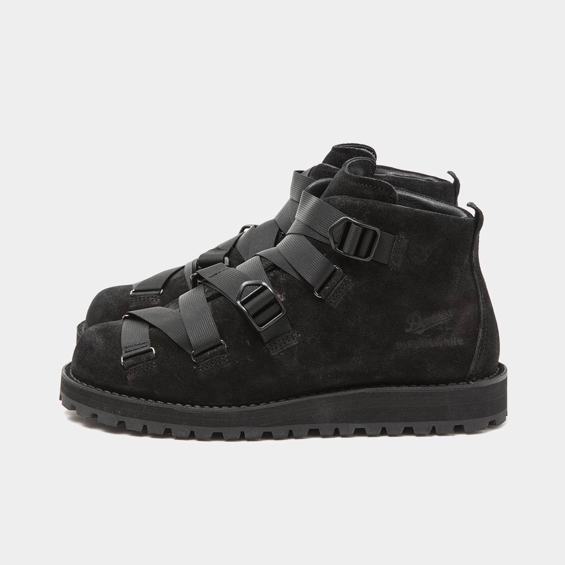 Danner Mountain “Harness” / Off Black