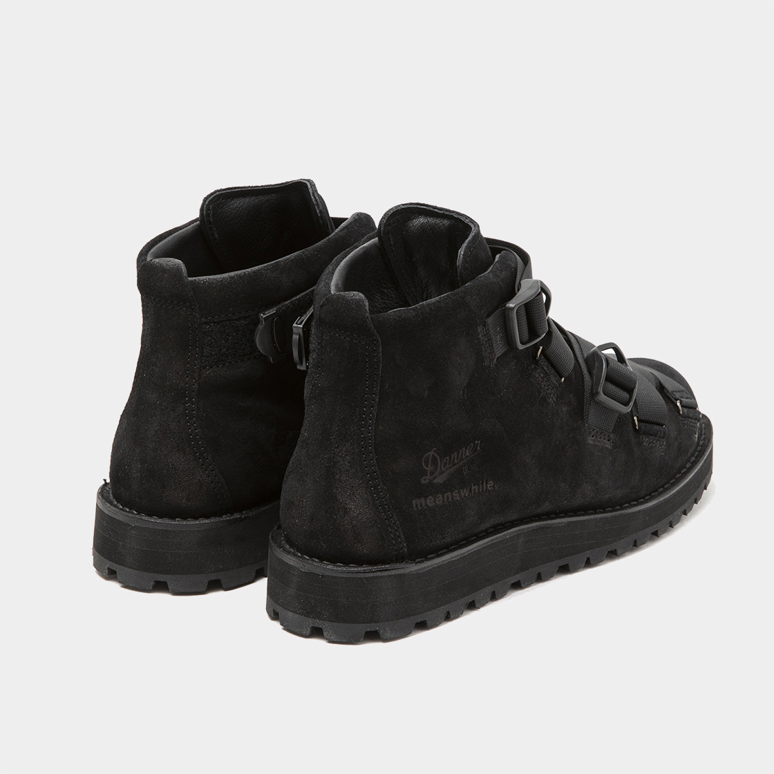 Danner Mountain “Harness” / Off Black