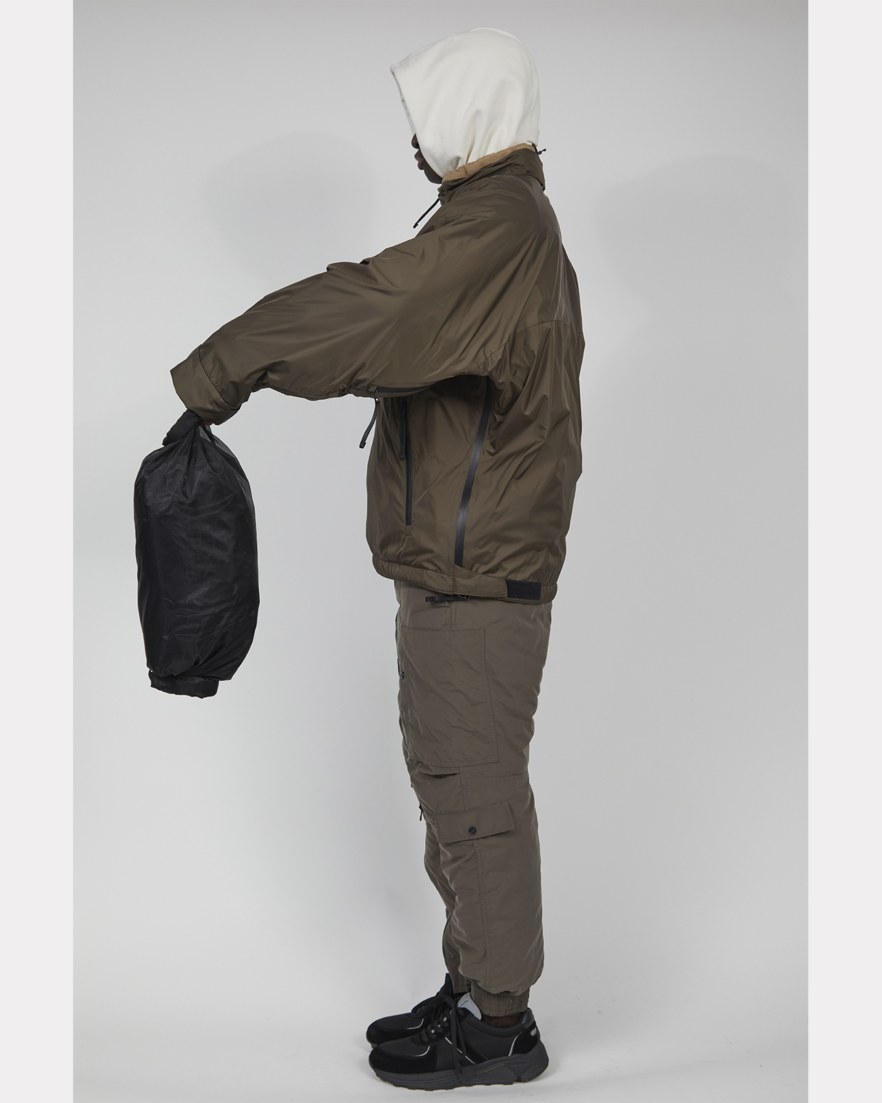 2022 AUTUMN/WINTER COLLECTION
