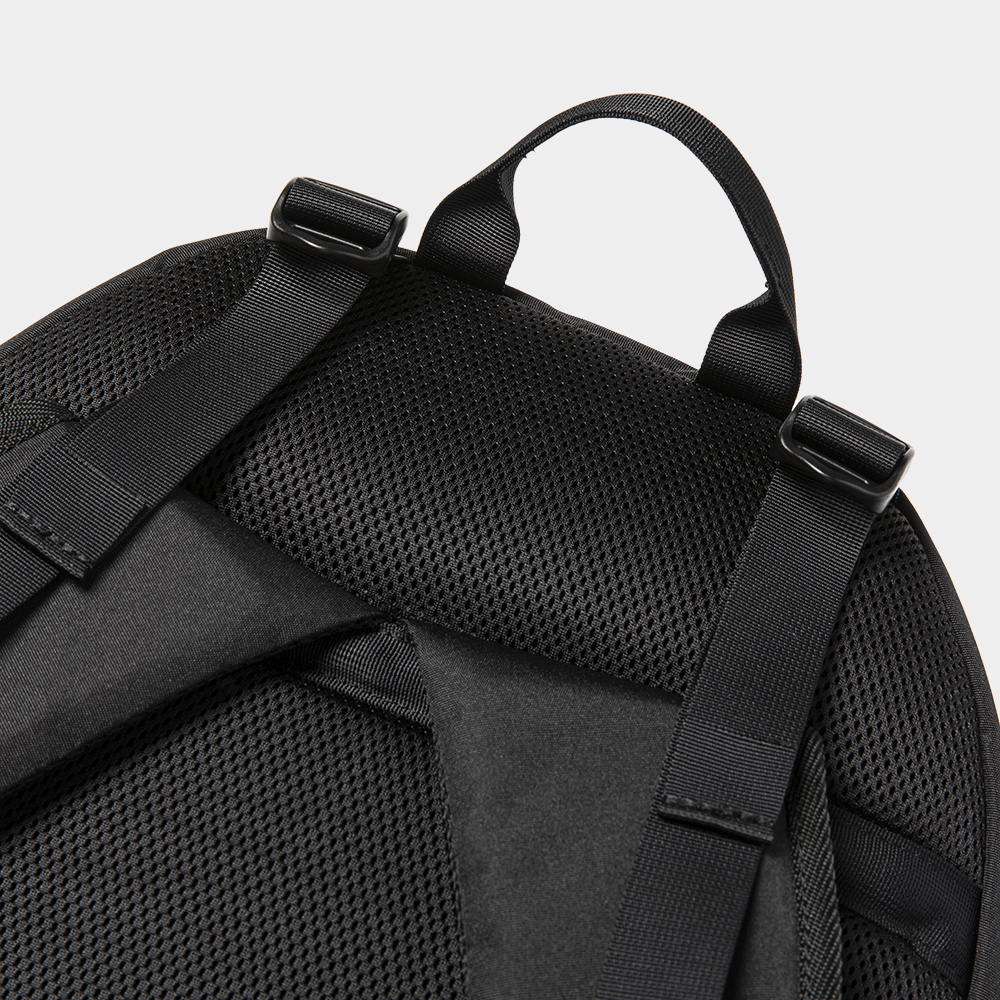 Cordura® Nylon Daypack “Common”/Off Black