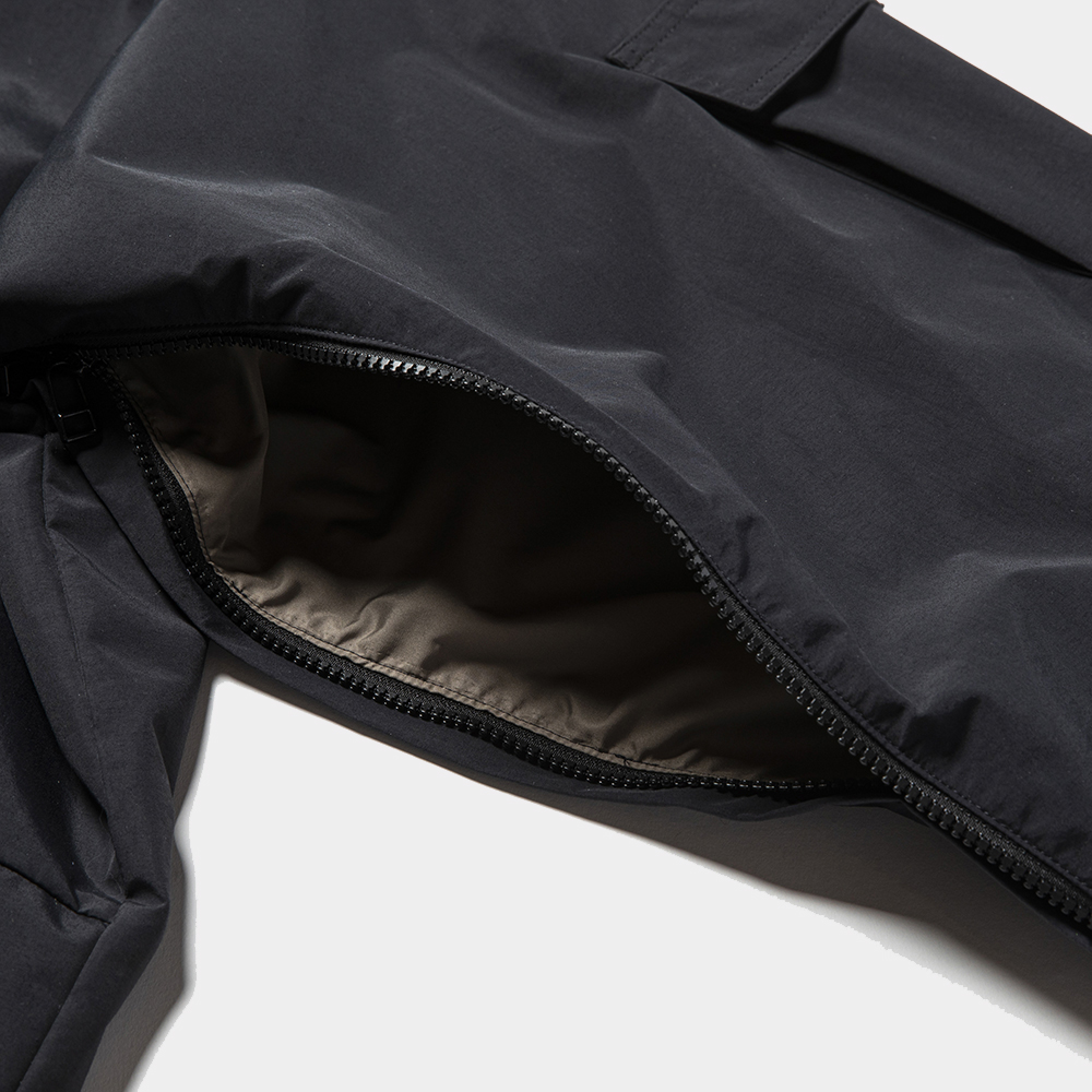 Fatigue Overwrap Field Parka with Dyneema® /Off Black